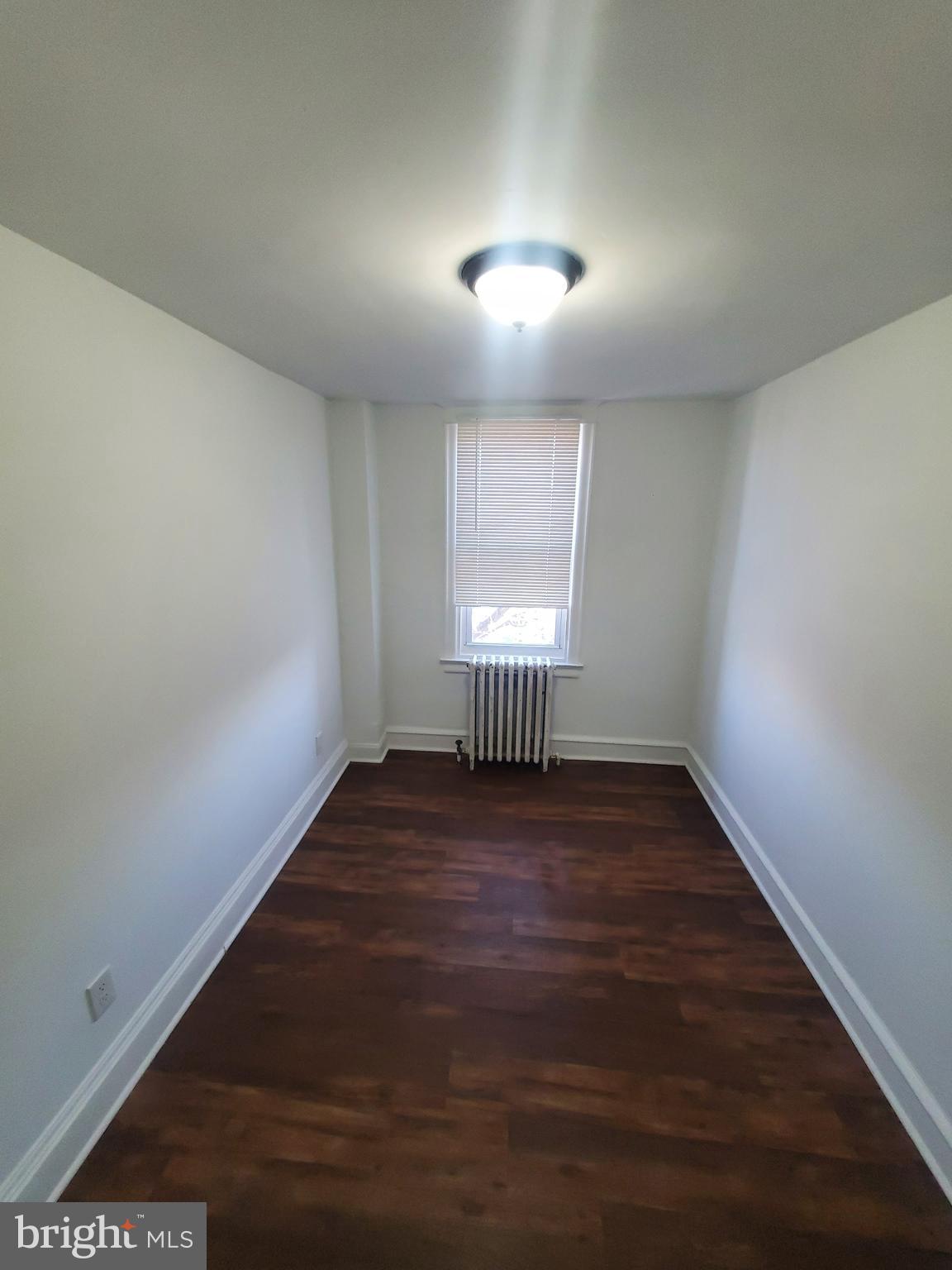 LAWNCREST - Residential Lease