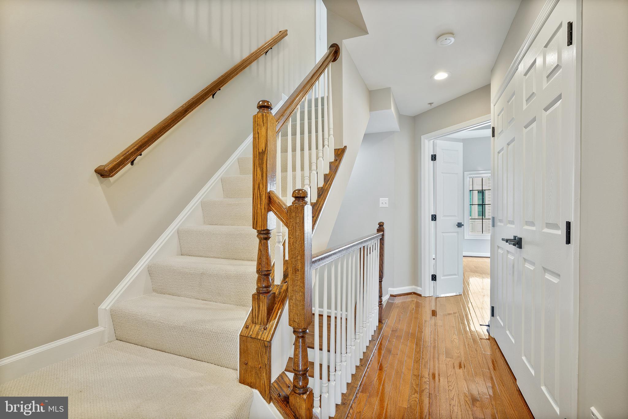 TYSONS VILLAGE - Residential