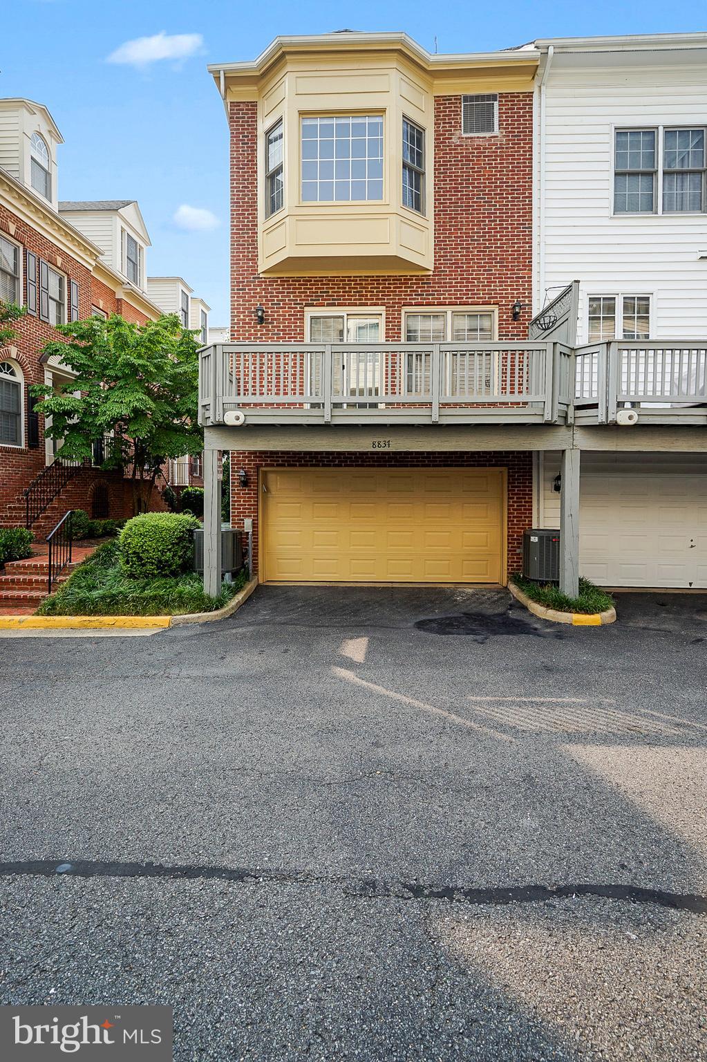 TYSONS VILLAGE - Residential