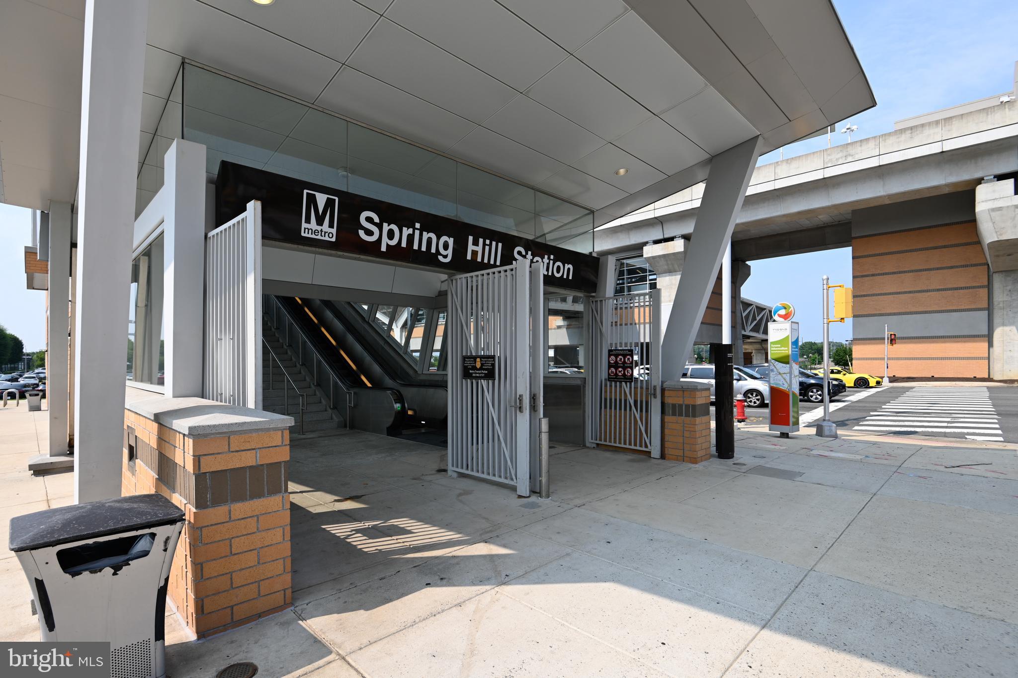 TYSONS VILLAGE - Residential