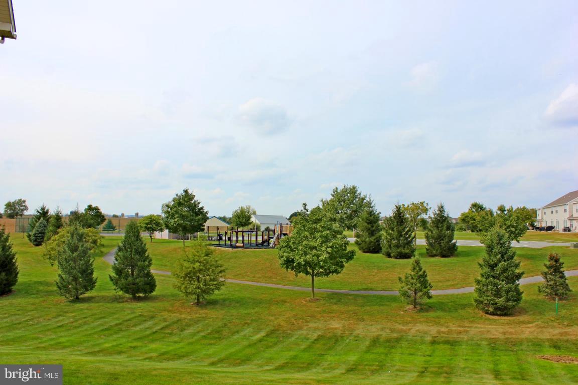 LAKES AT DONEGAL SPRINGS - Residential