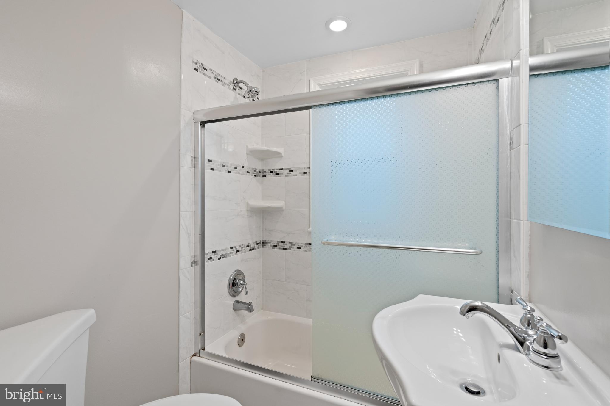 PARK GLEN - Residential