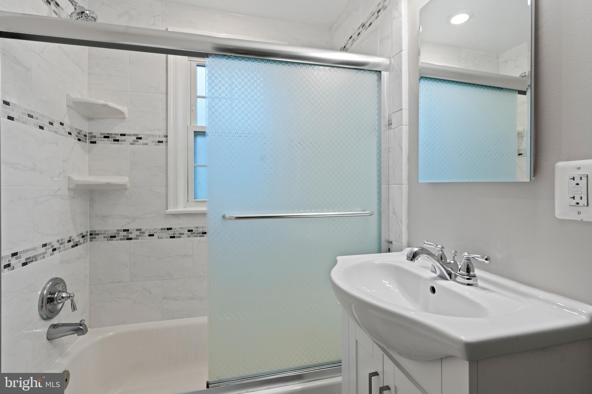 PARK GLEN - Residential