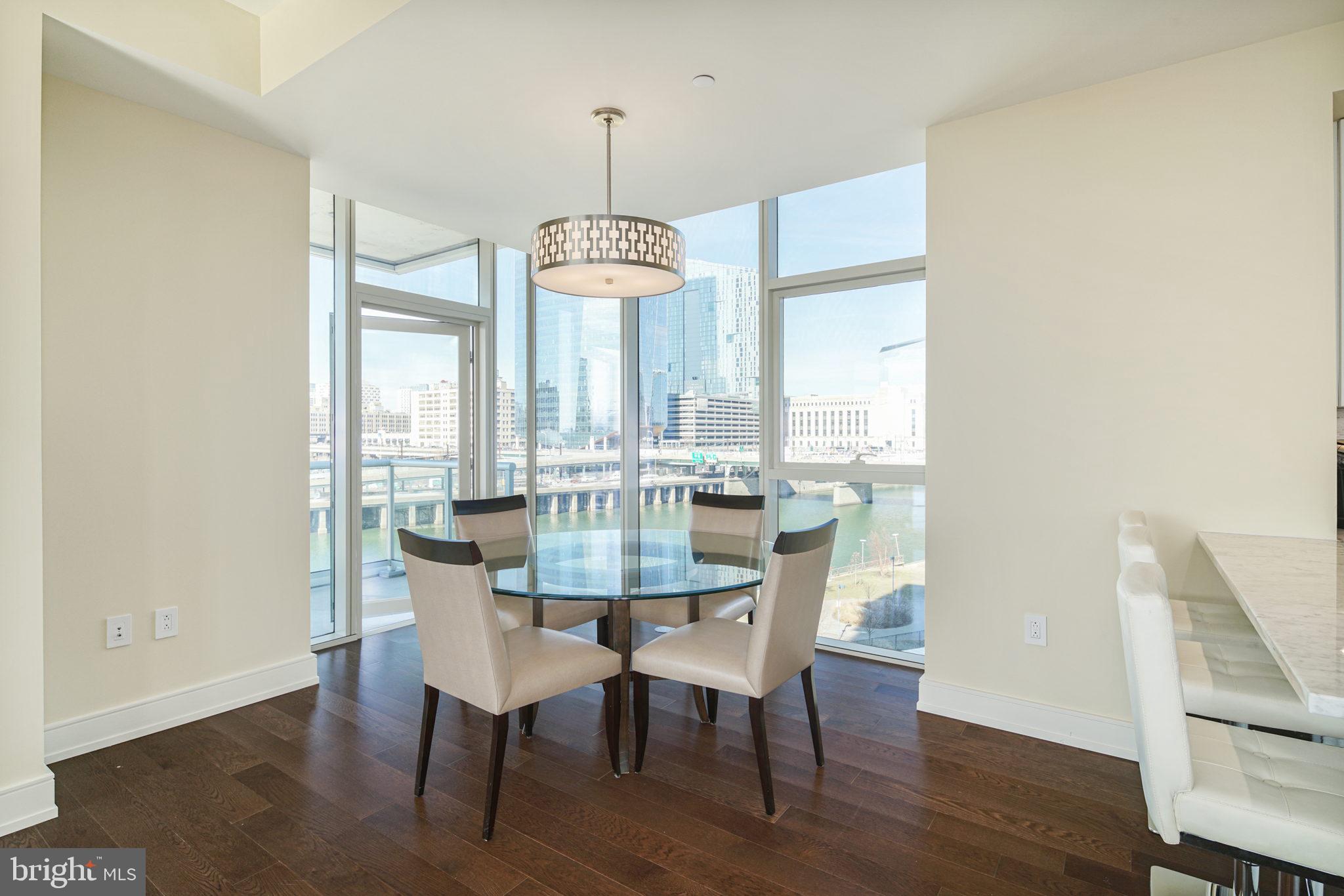 FITLER SQUARE - Residential