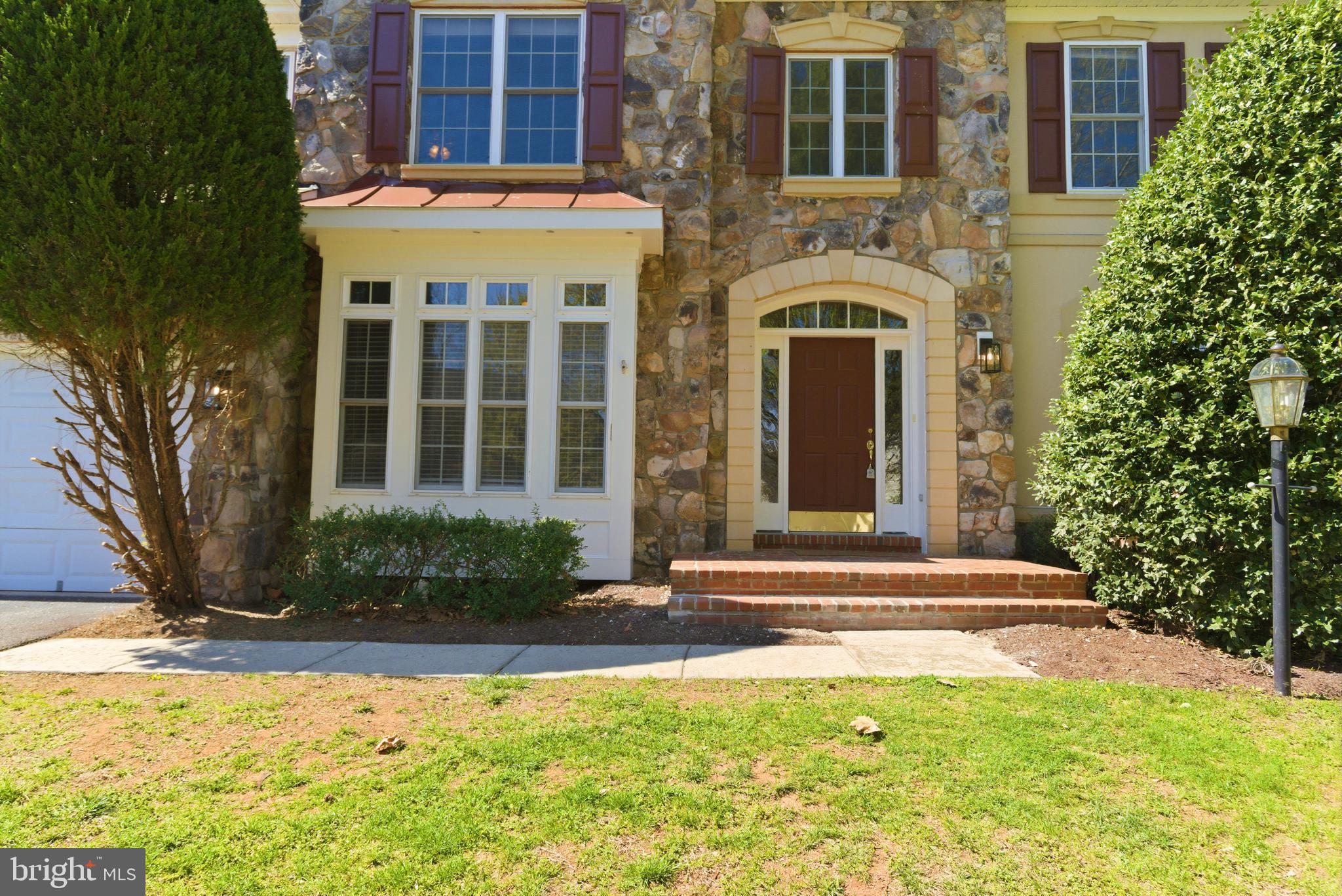 903 TINSMAN DRIVE NE