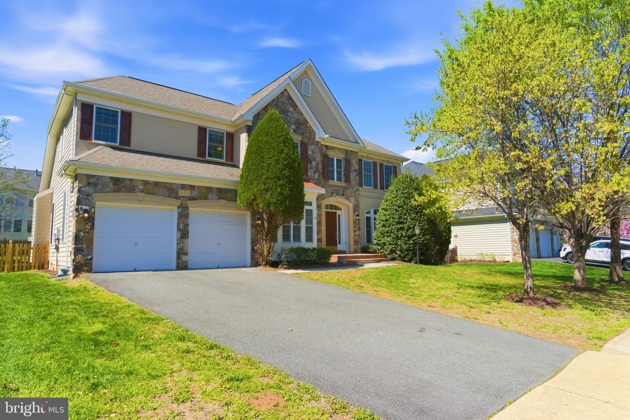 903 TINSMAN DRIVE NE