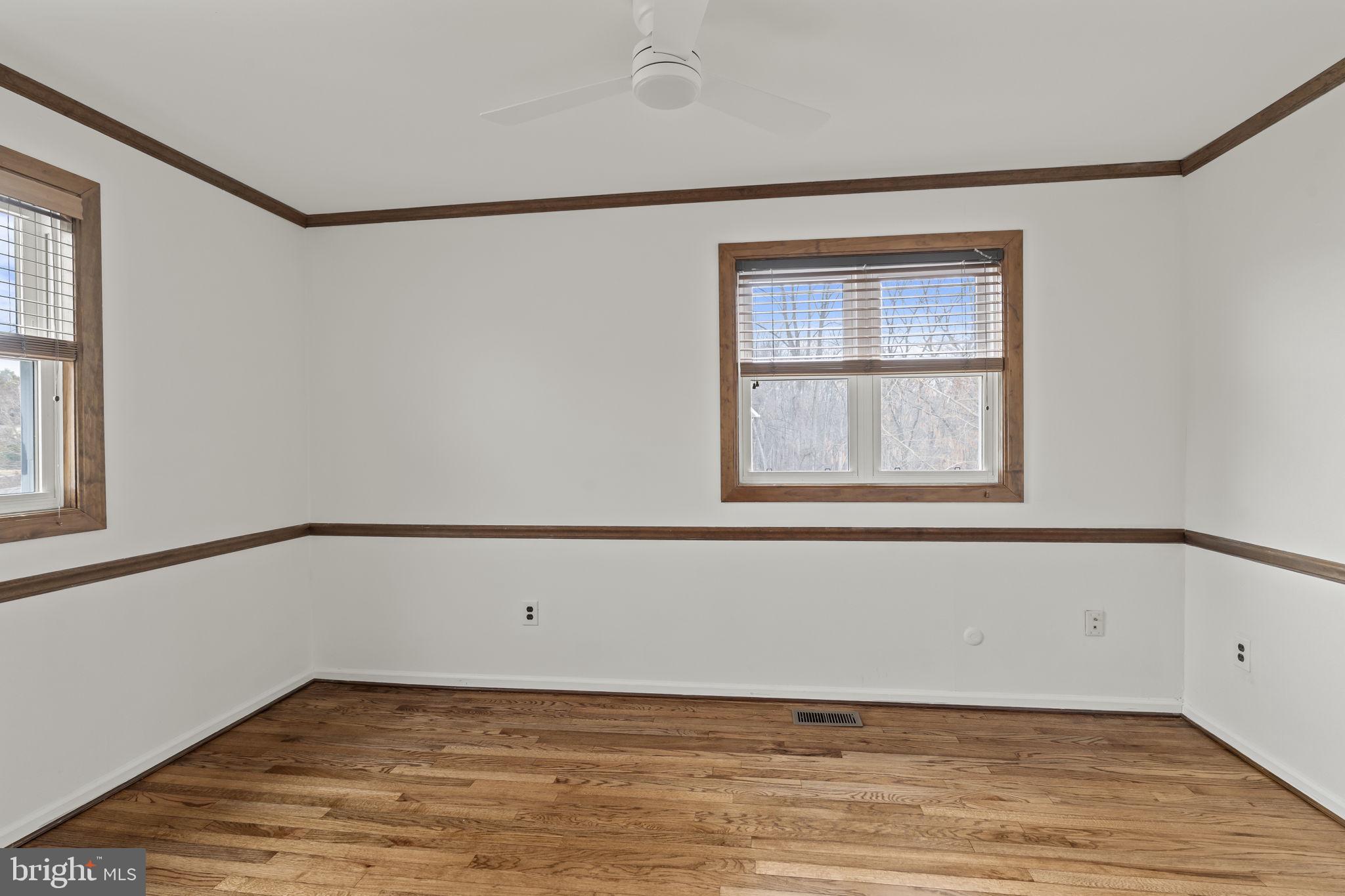 LANGSTOON - Residential