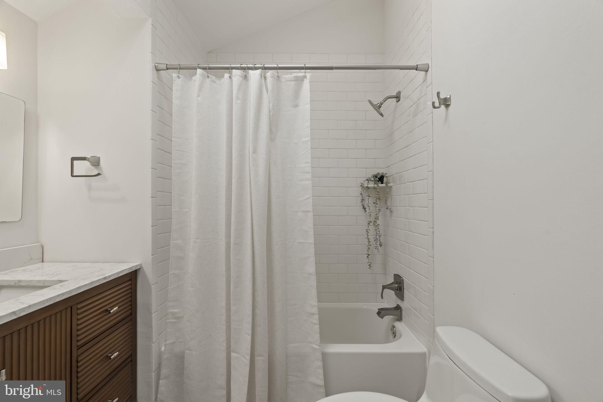 LANGSTOON - Residential