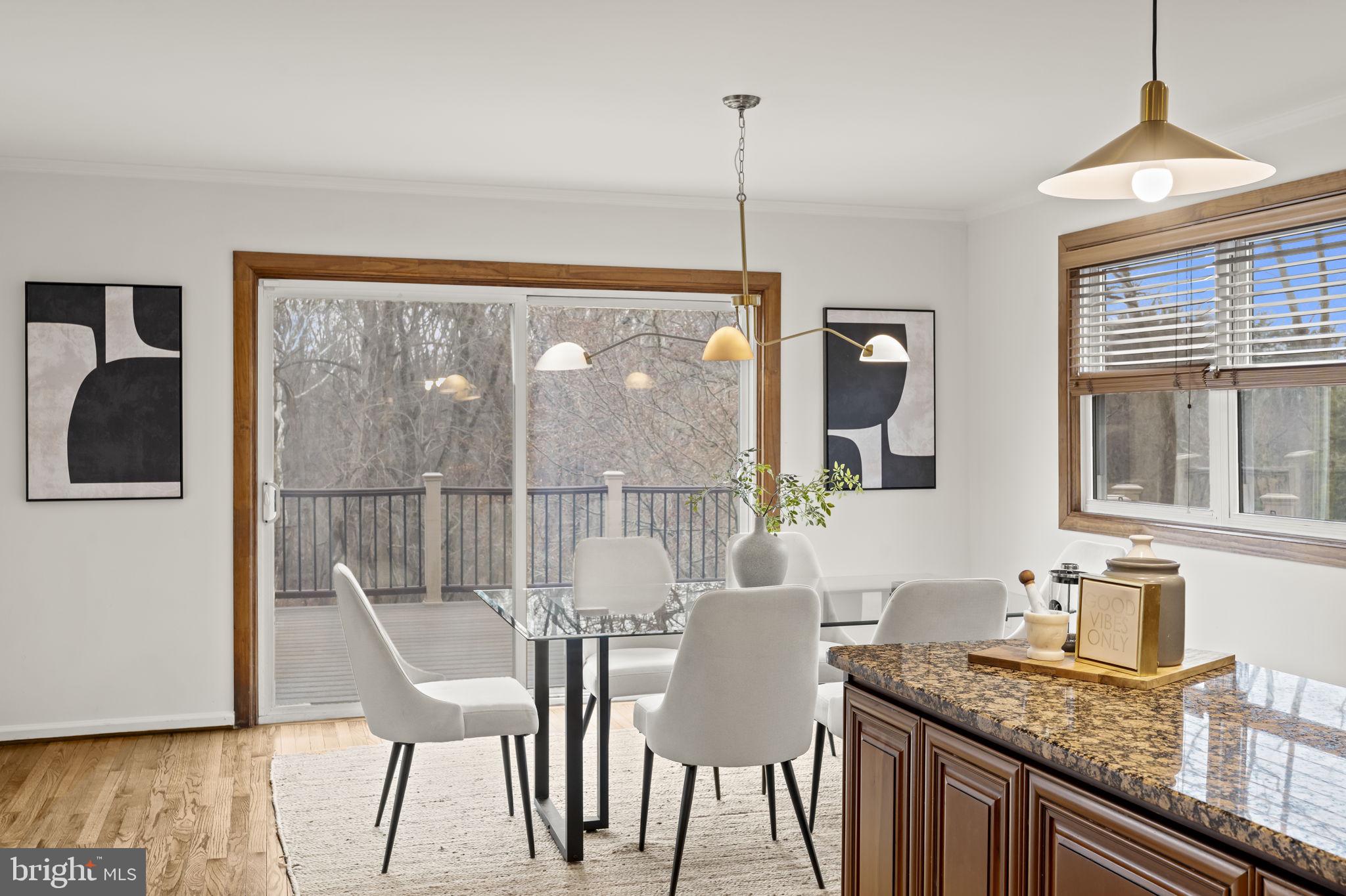 LANGSTOON - Residential