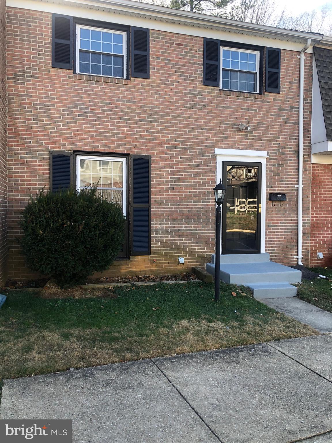 PINEWOOD HILL - Residential