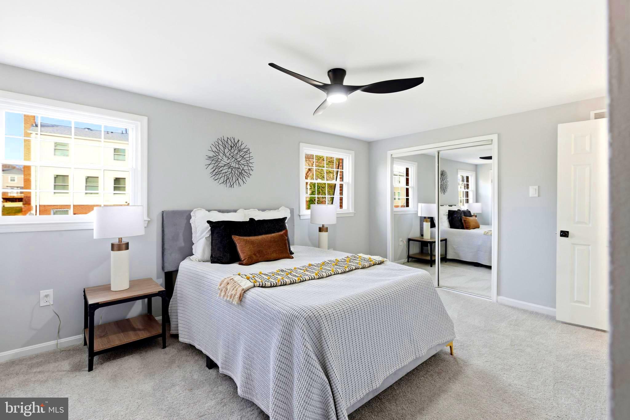 PINEWOOD HILL - Residential