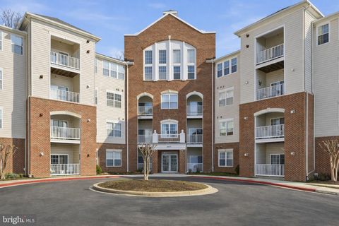 Condo For Sale - 2610 Chapel Lake Drive #408<br/> GAMBRILLS, MD 21054