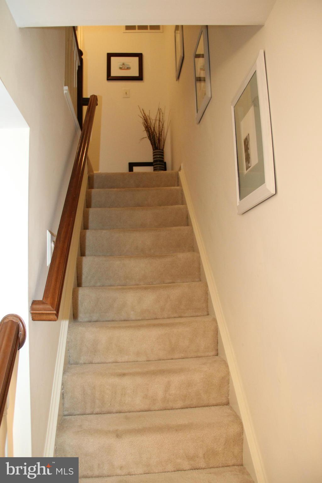 KINGSTOWNE - Residential Lease