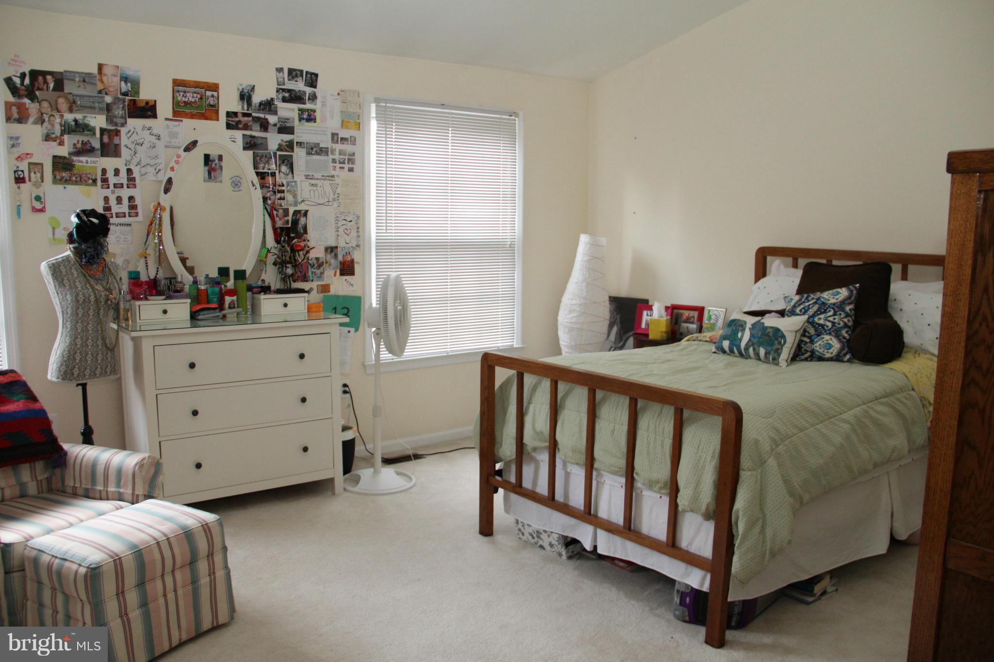 KINGSTOWNE - Residential Lease