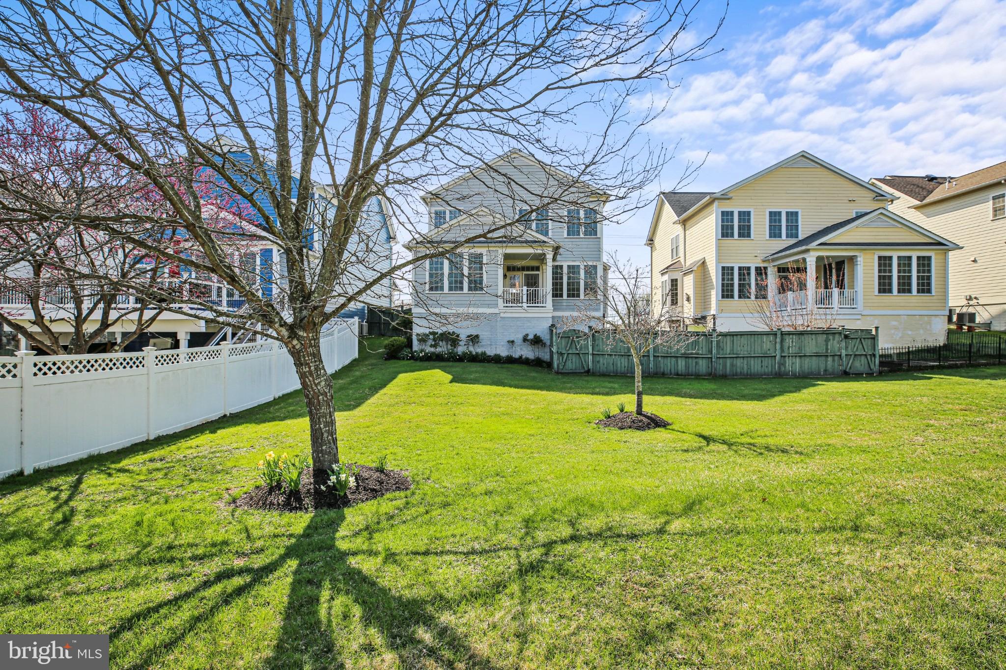 HAMPSHIRE HAMLET - Residential