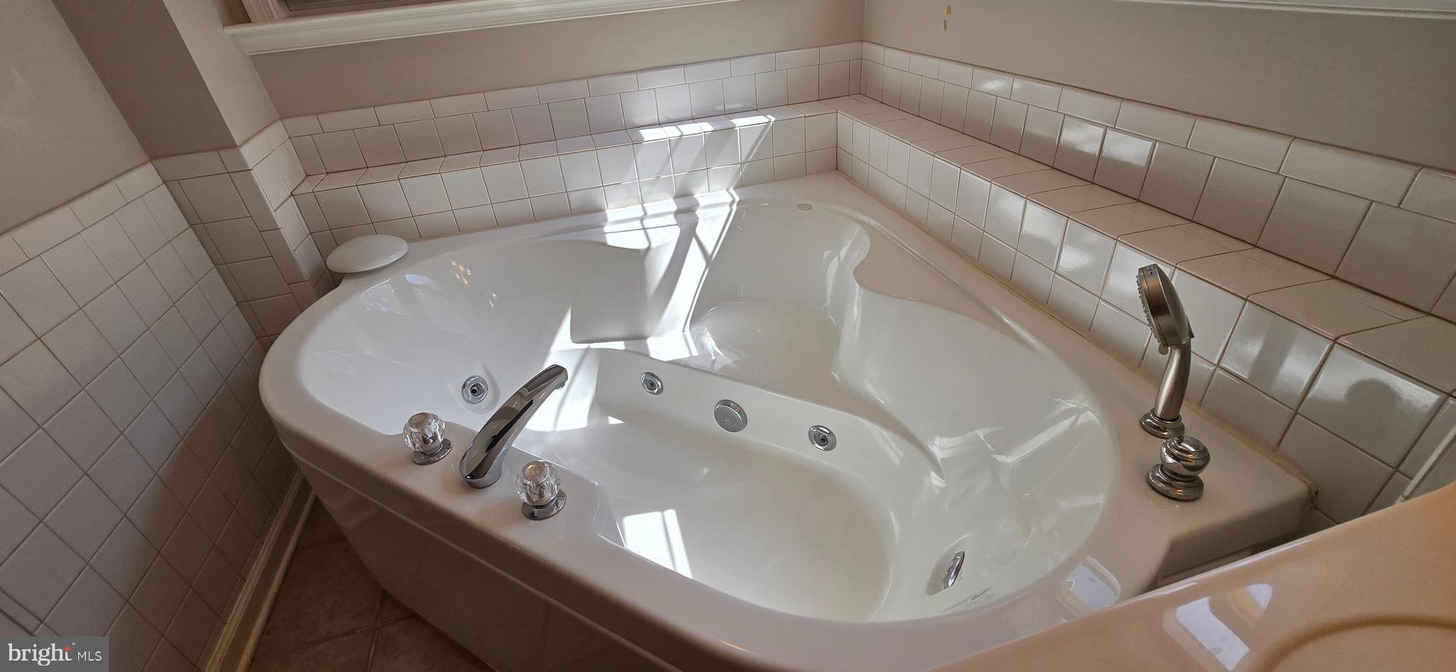 TABLER ESTATES - Residential