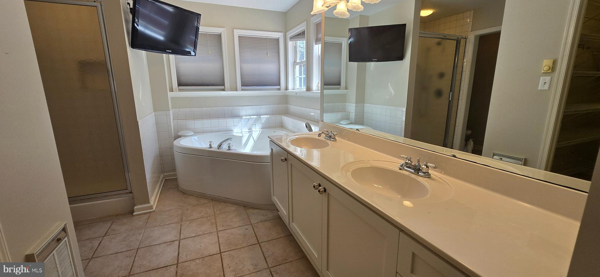 TABLER ESTATES - Residential