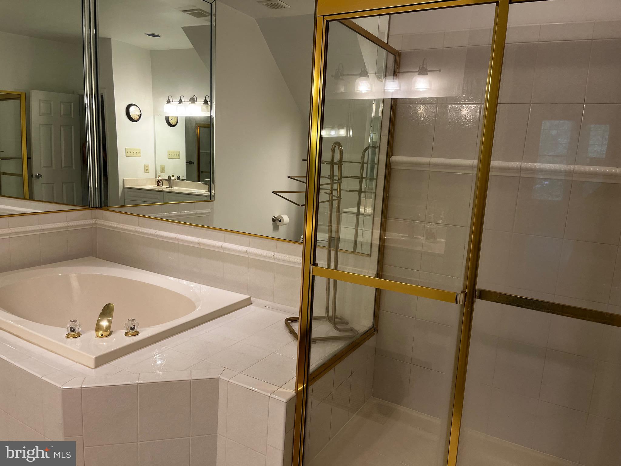 YORKSHIRE OF BLUE - Residential