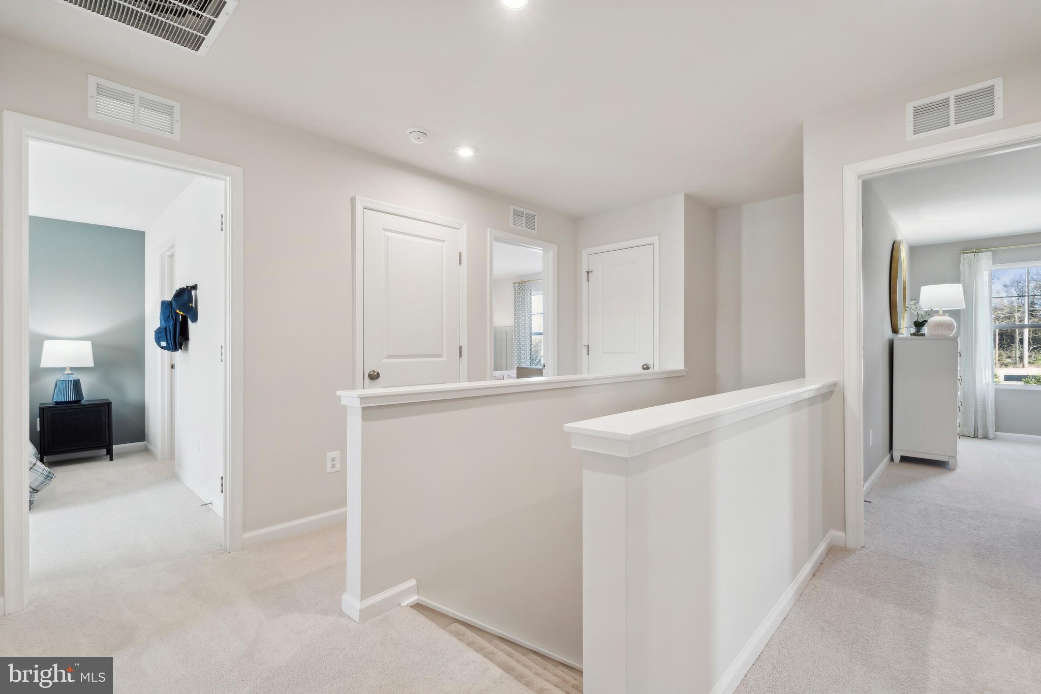 STONE SPRING - Residential