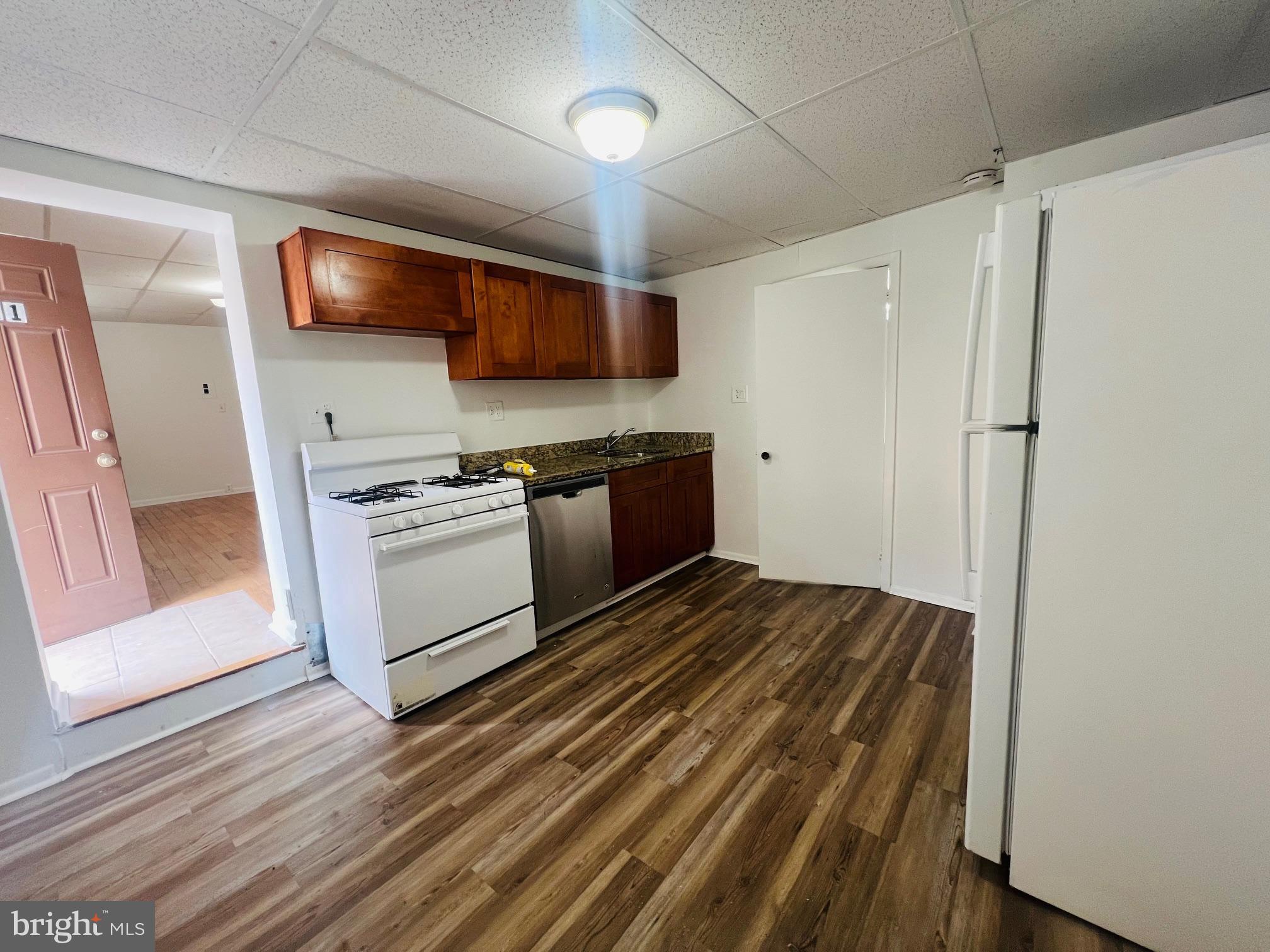 CORNER 5 UNIT BUILDING IN THE HEART OF PASSYUNK SQUARE. Gas and electric are separated. This Unit contains 3 one bedrooms one bath, 1 Two bedroom and one bath, and 1 Large Studio with bathroom. All units have a generous size. Since is a corner building there is plenty of natural light in the units. All units have washer and dryers in it, hardwood floors, three piece bathrooms. All units are currently occupied with room to improve the rents for the area. In front of Capitolo Park, less than two blocks from Genos and Pats steaks, plenty of restaurants and shops around, public transportation and much more.