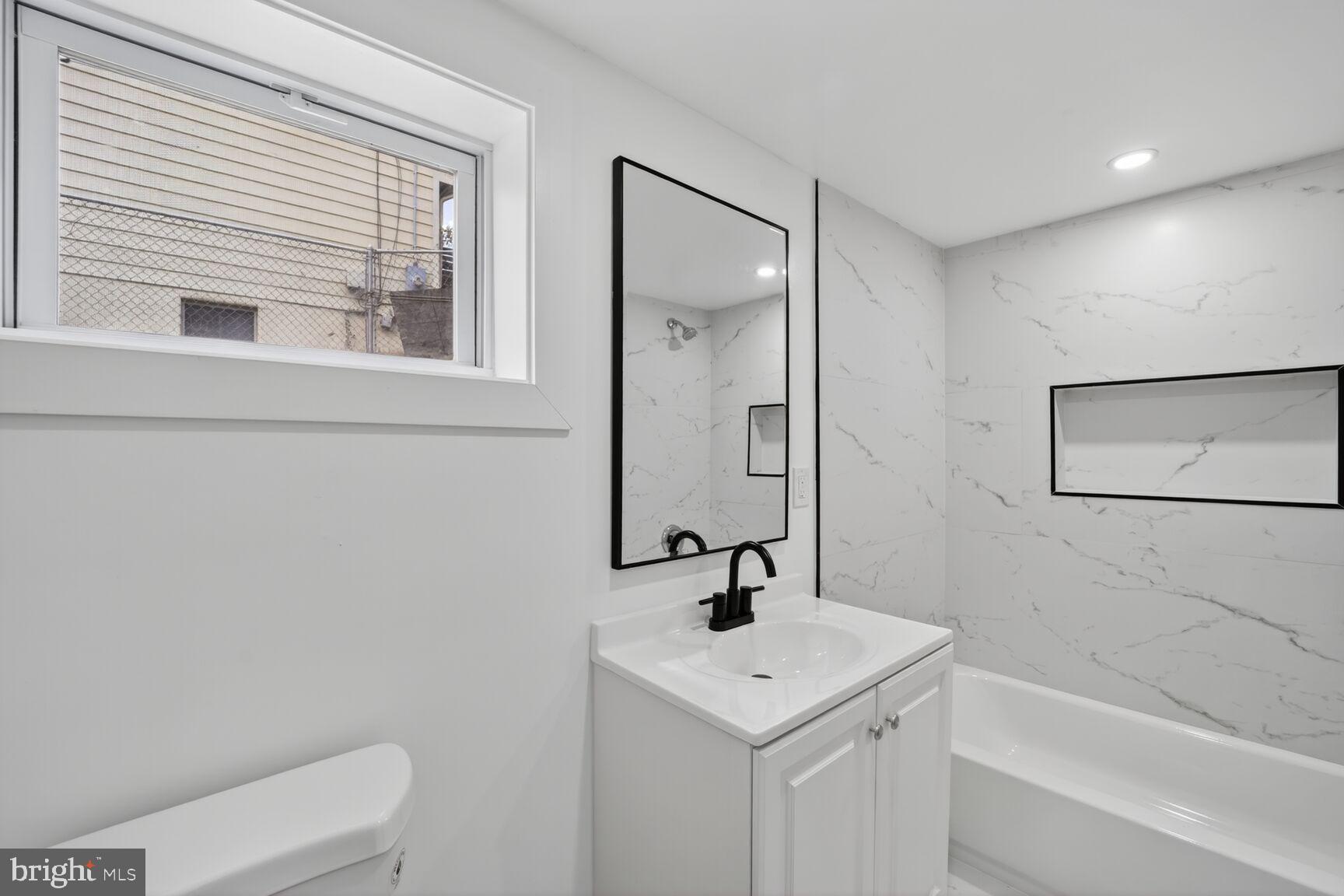 KERBY HILL - Residential