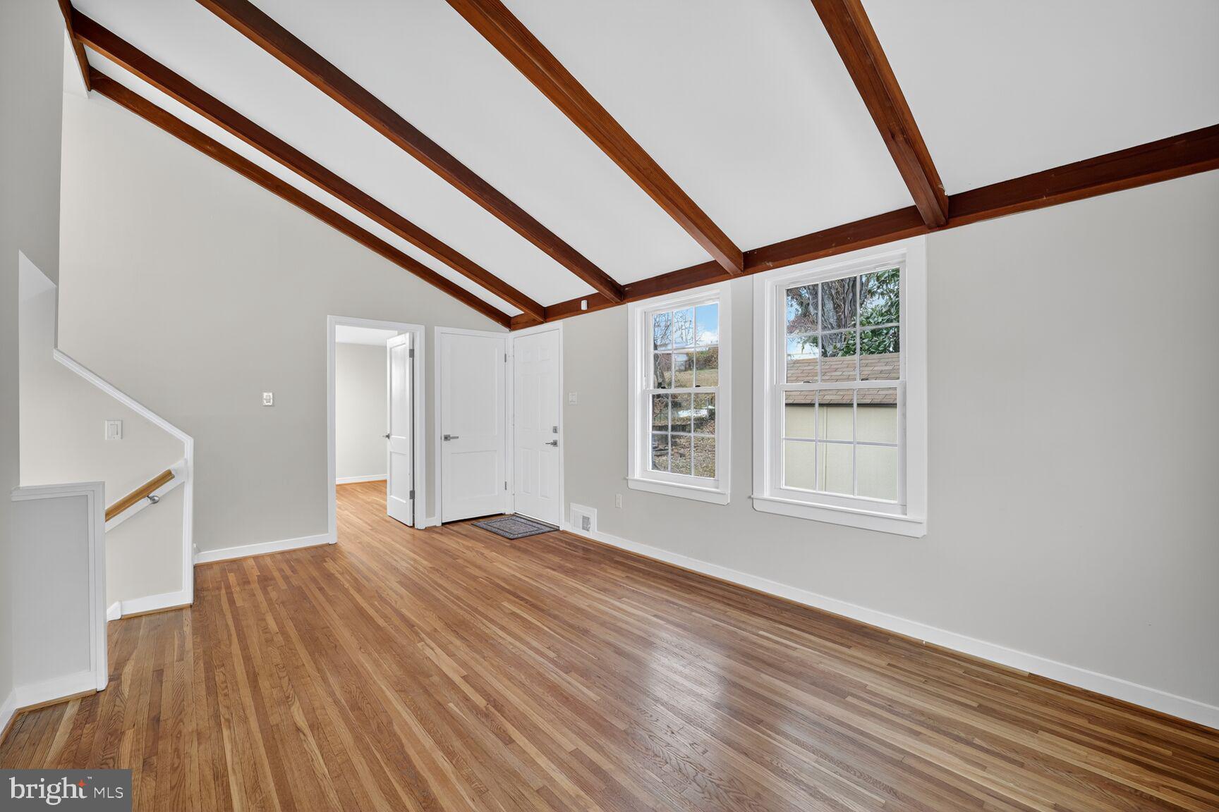 KERBY HILL - Residential