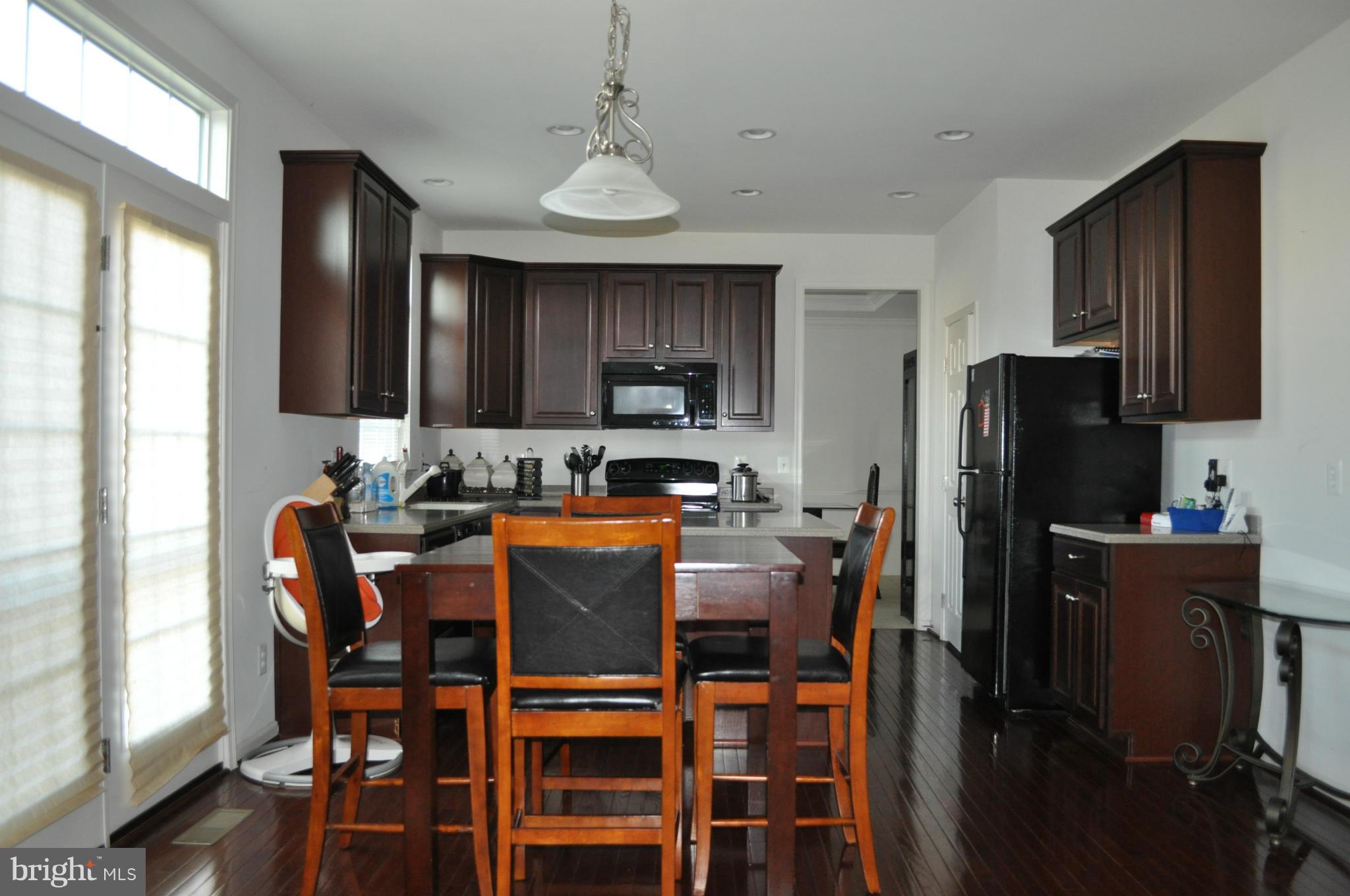 PORT POTOMAC - Residential