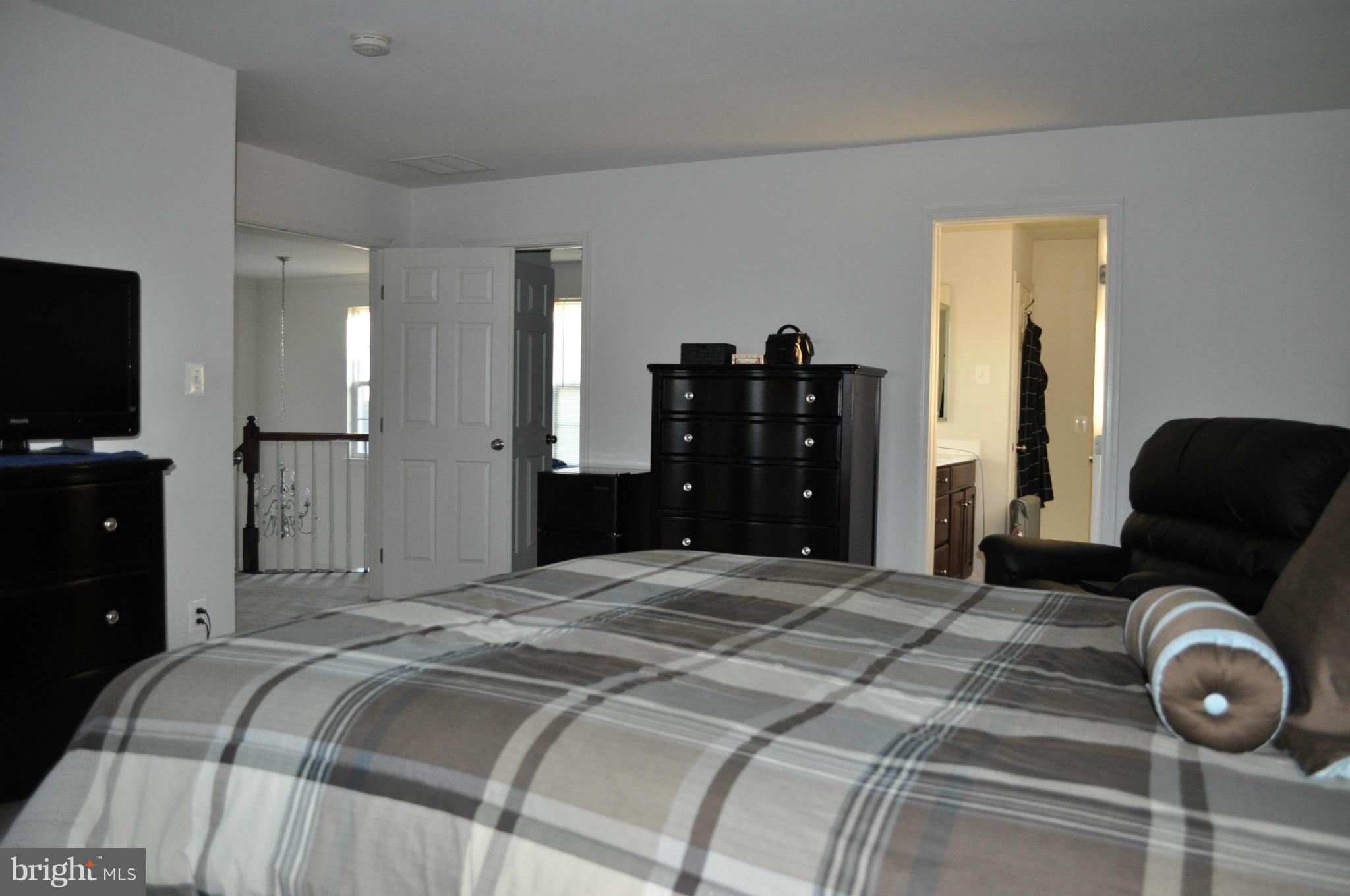 PORT POTOMAC - Residential