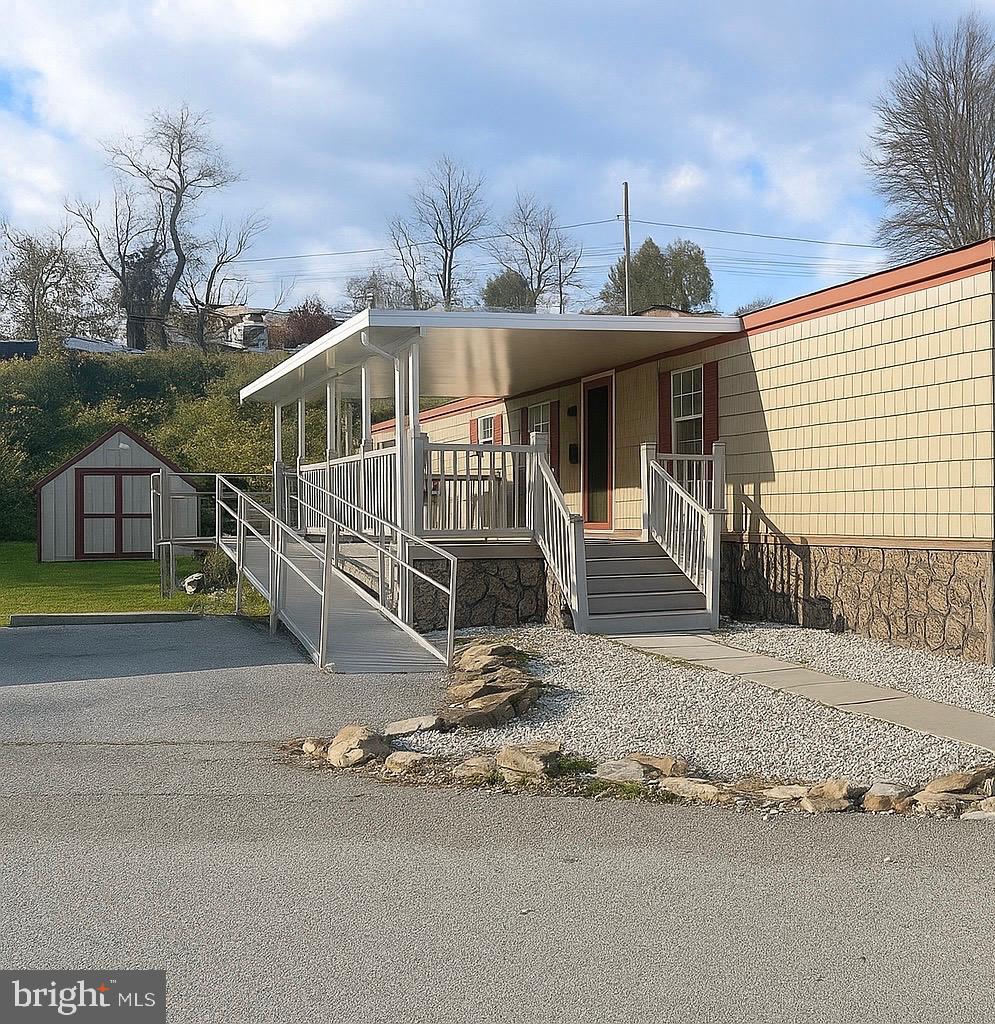 IMPERIAL MHP - Residential