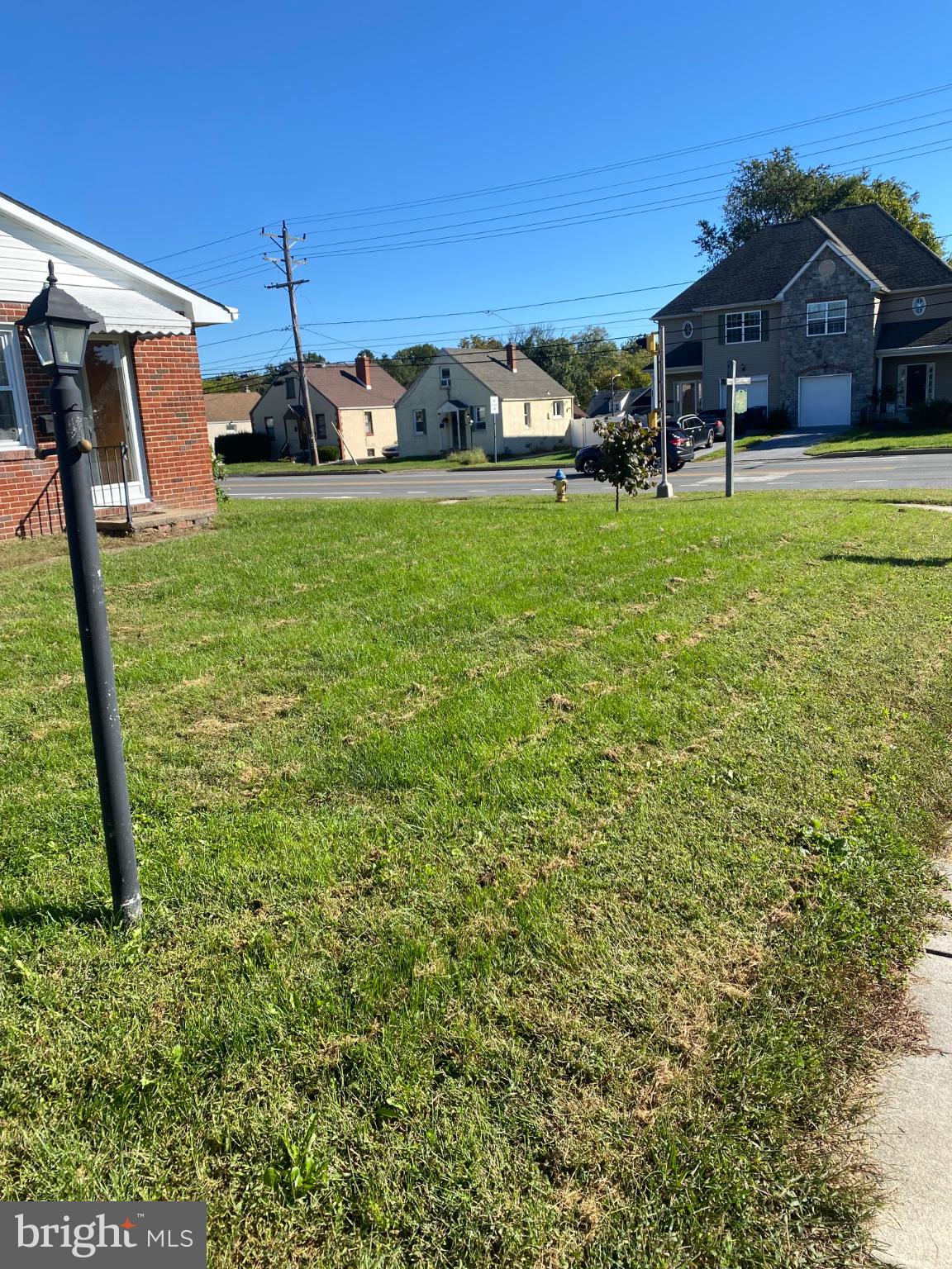 2400 NEWELL DRIVE