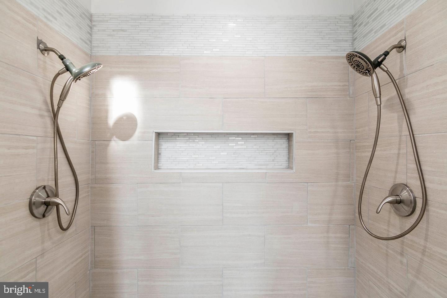 PATTERSON PARK - Residential Lease