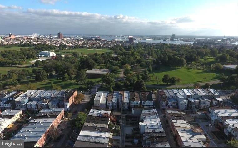 PATTERSON PARK - Residential Lease