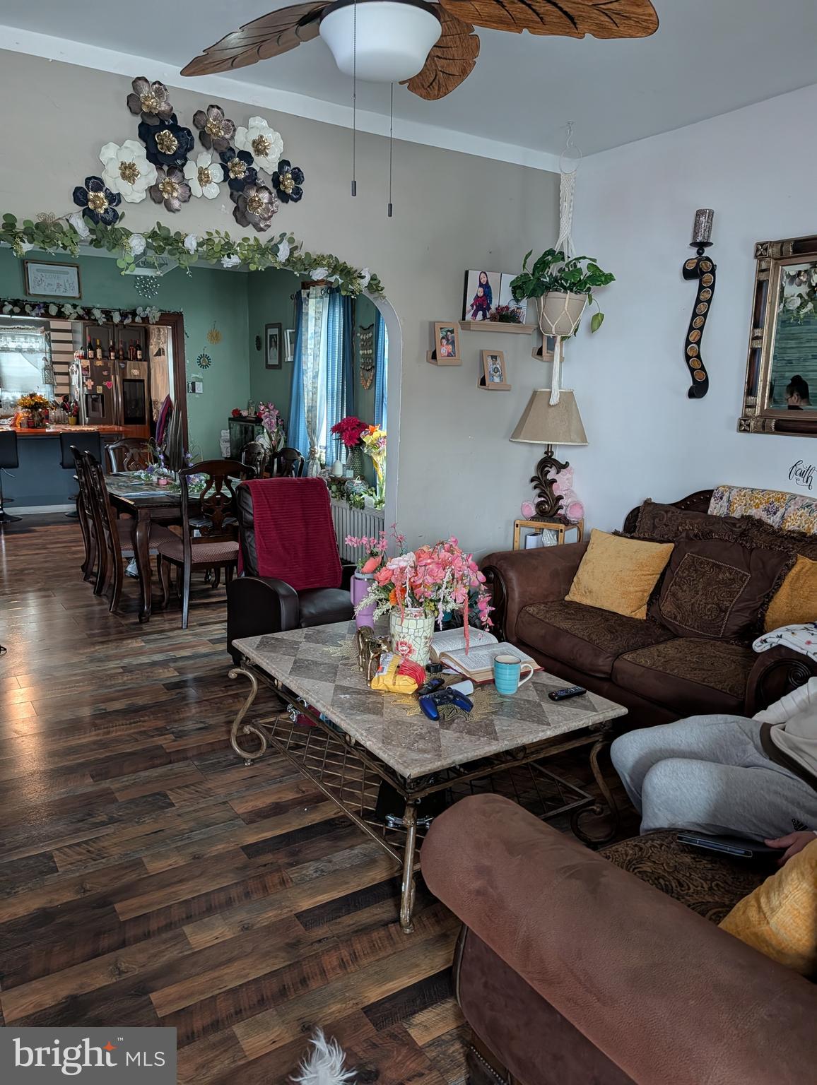 118 W HIGH STREET