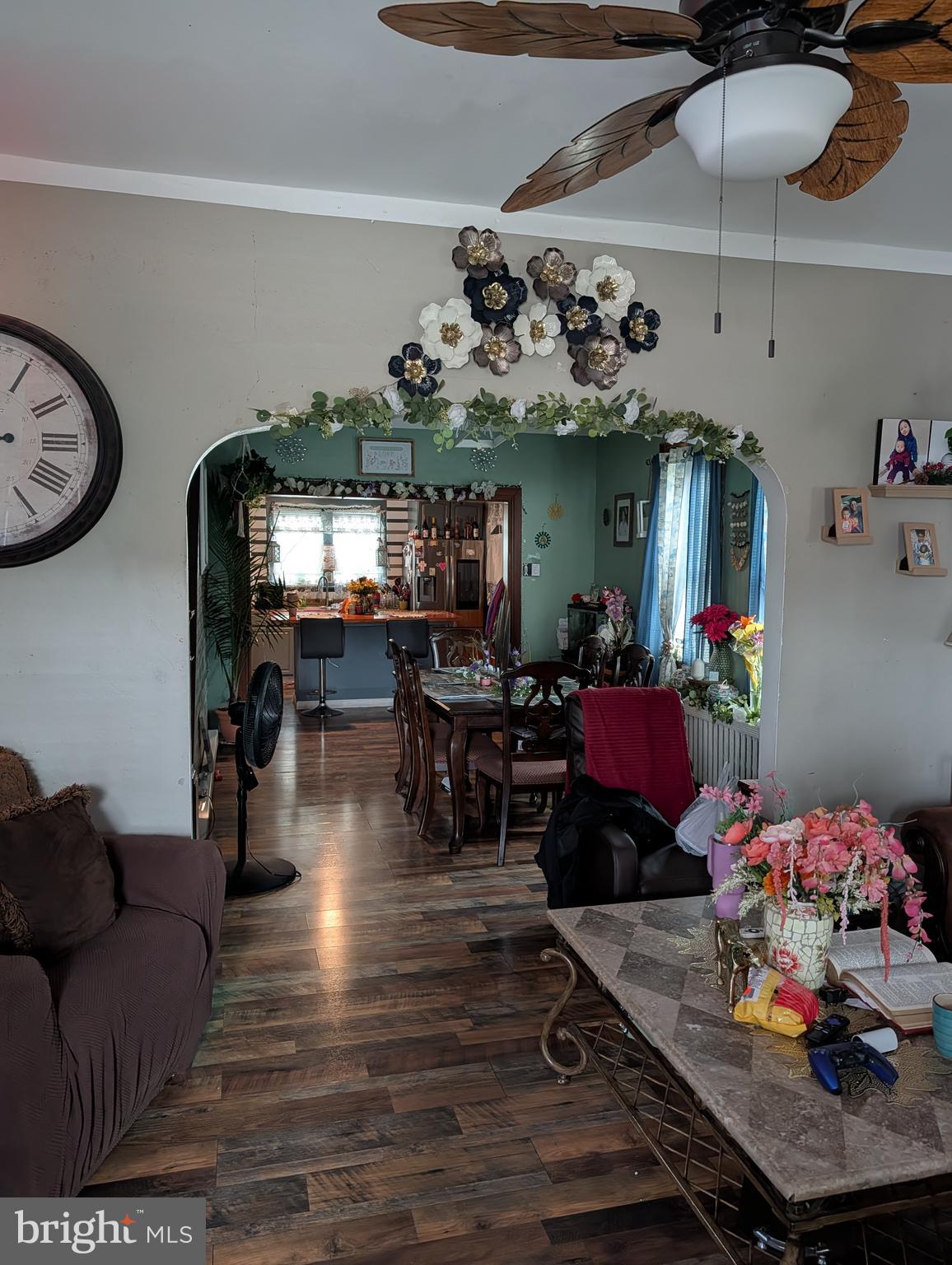 118 W HIGH STREET