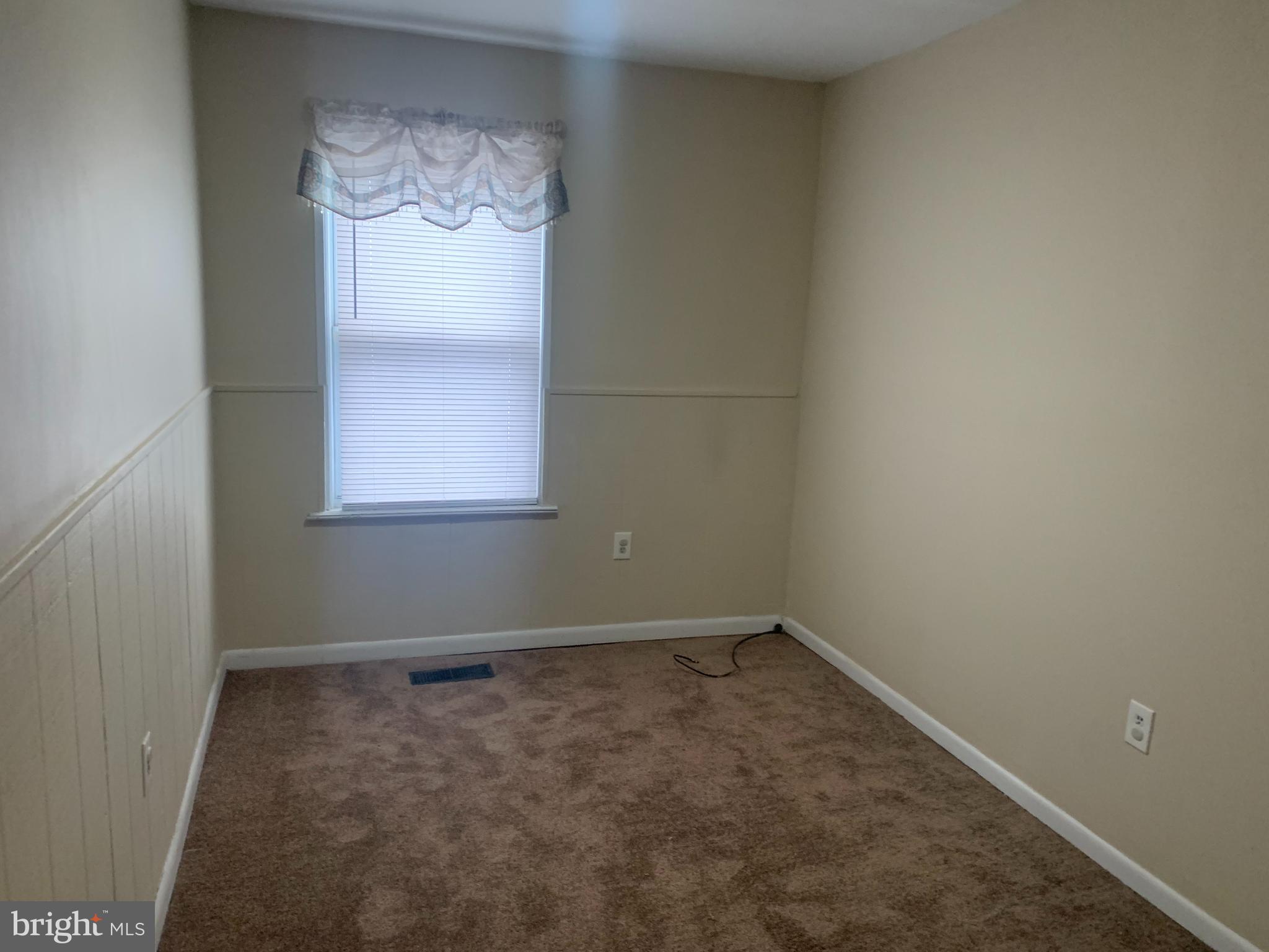 MAYFAIR (WEST) - Residential Lease