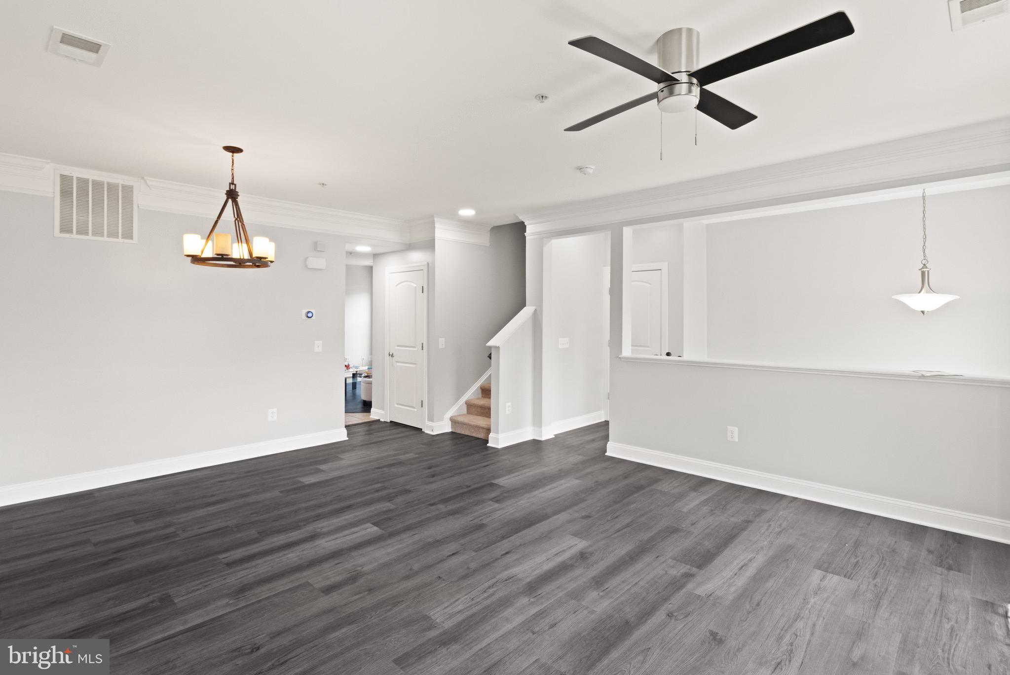 2139 ABBOTTSBURY WAY