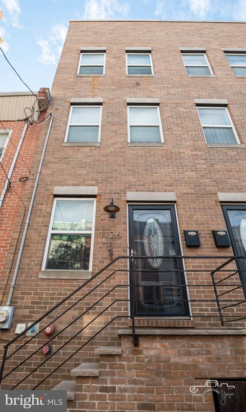 1126 E WILT STREET PHILADELPHIA PA 19125