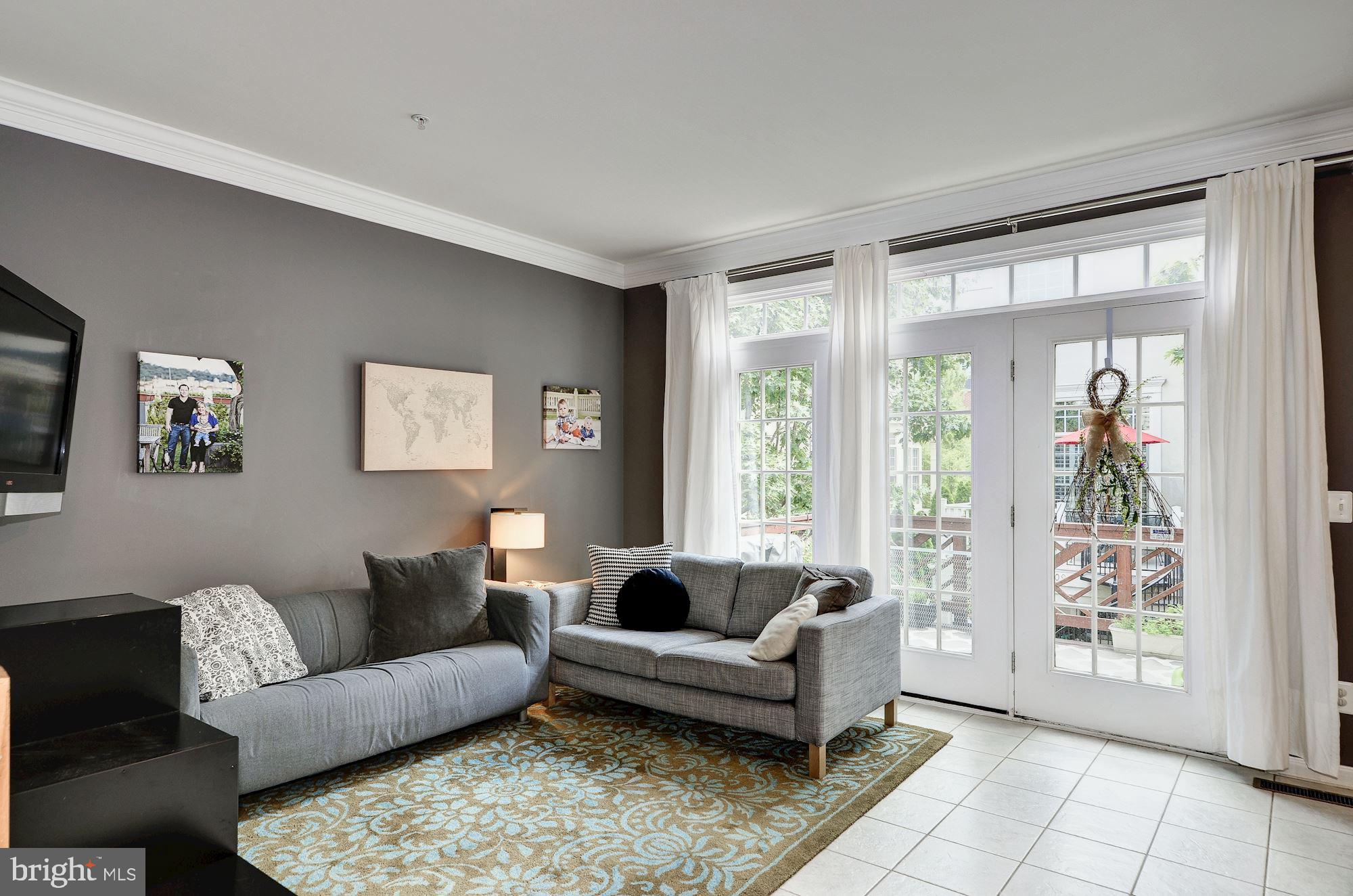 CAMERON STATION - Residential Lease