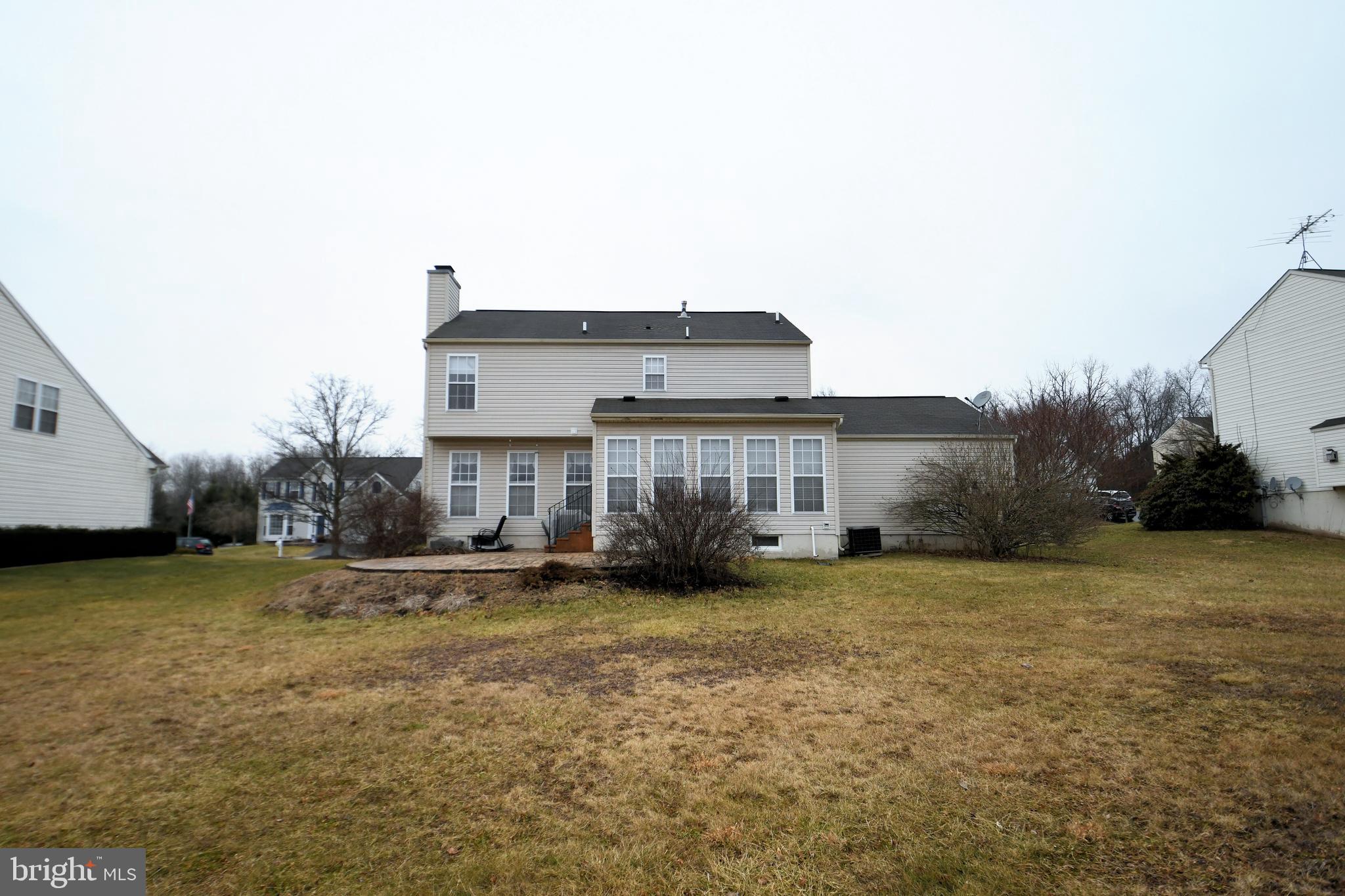 FAR HILLS FARM - Residential