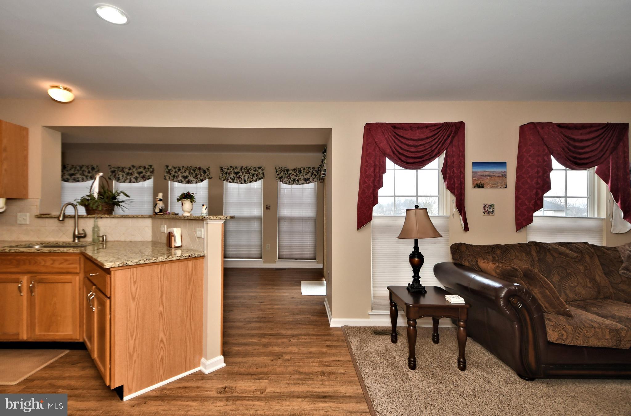 FAR HILLS FARM - Residential