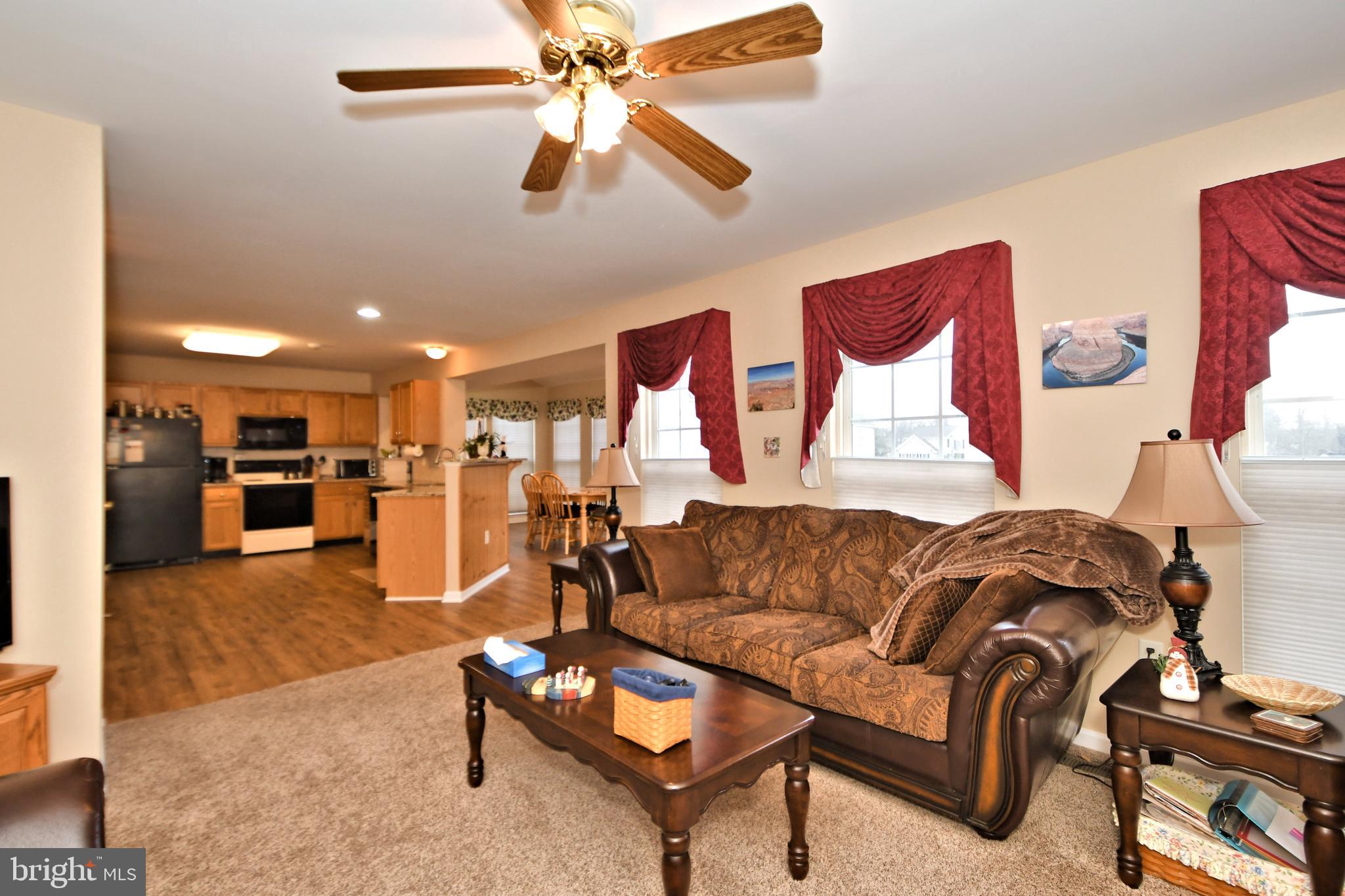 FAR HILLS FARM - Residential