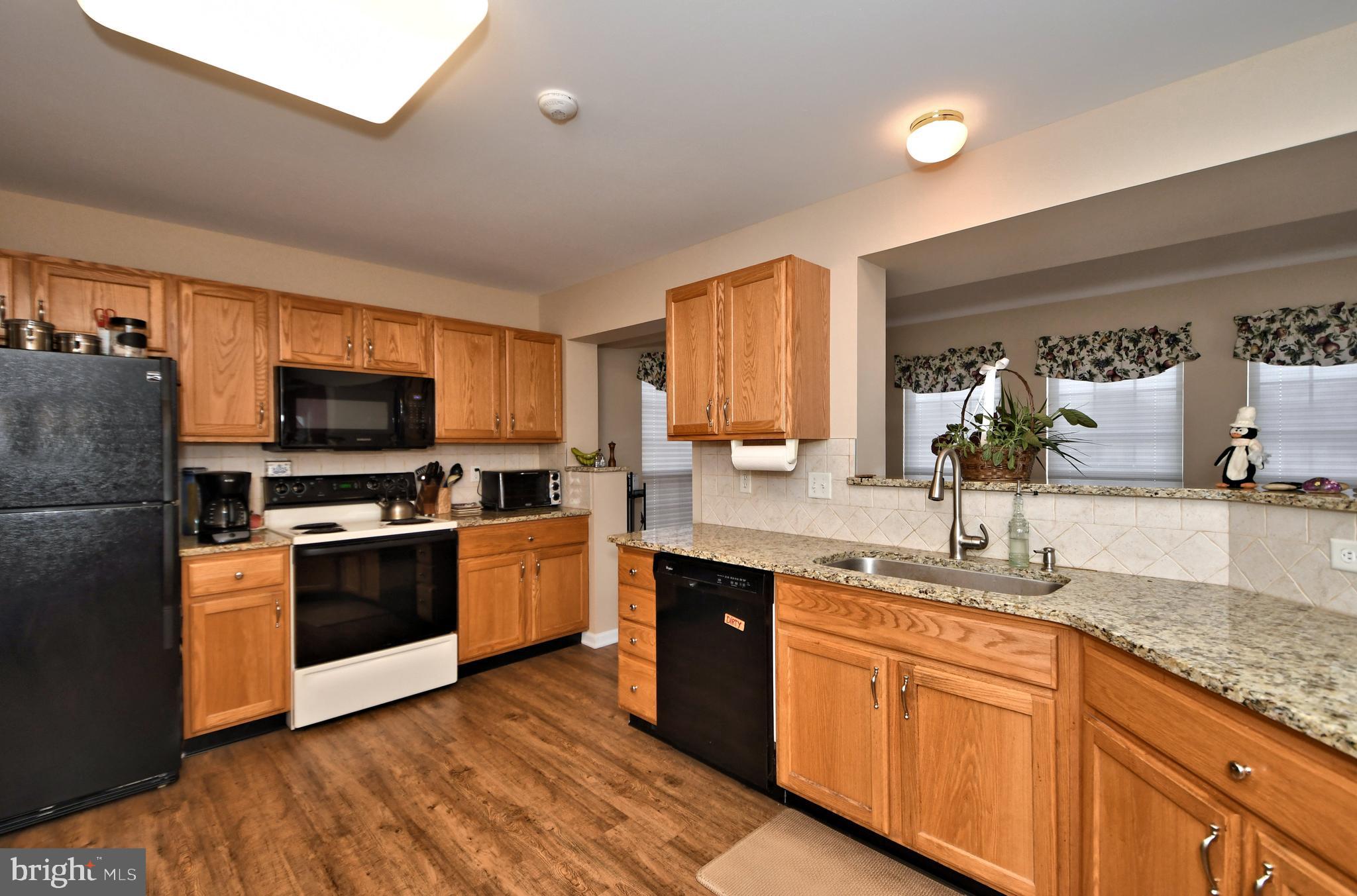 FAR HILLS FARM - Residential