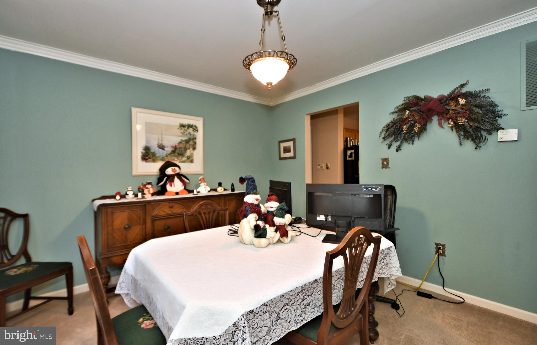 FAR HILLS FARM - Residential