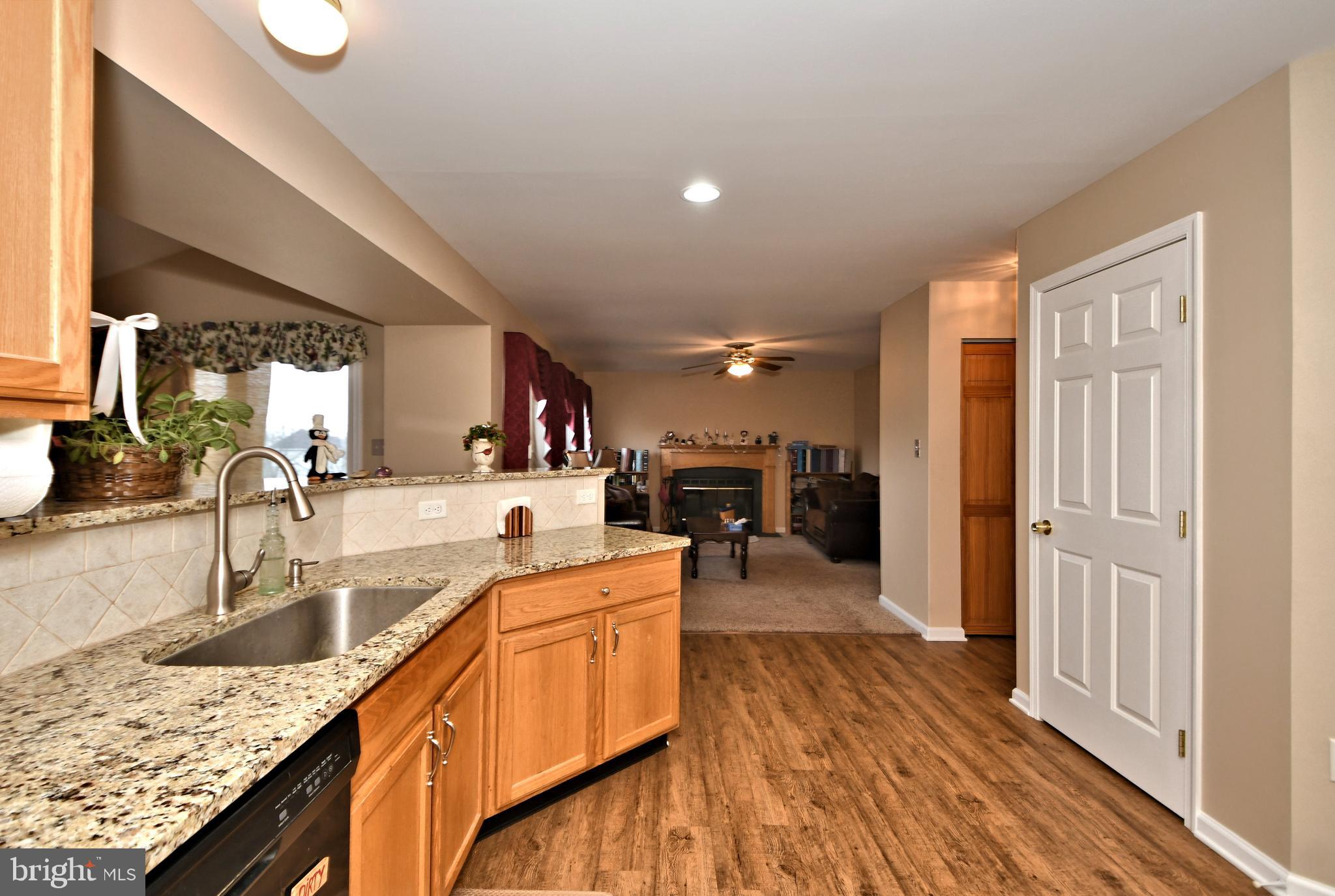 FAR HILLS FARM - Residential