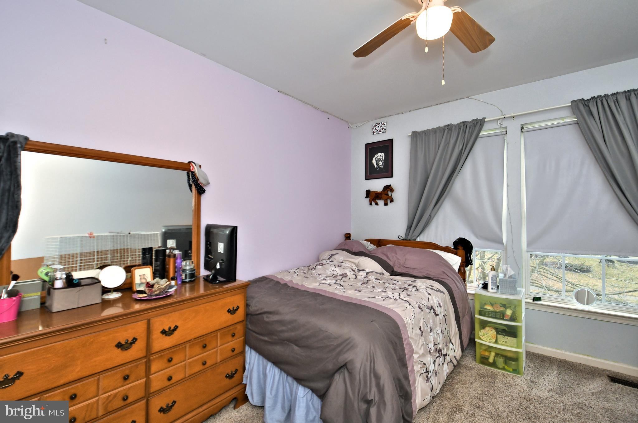 FAR HILLS FARM - Residential