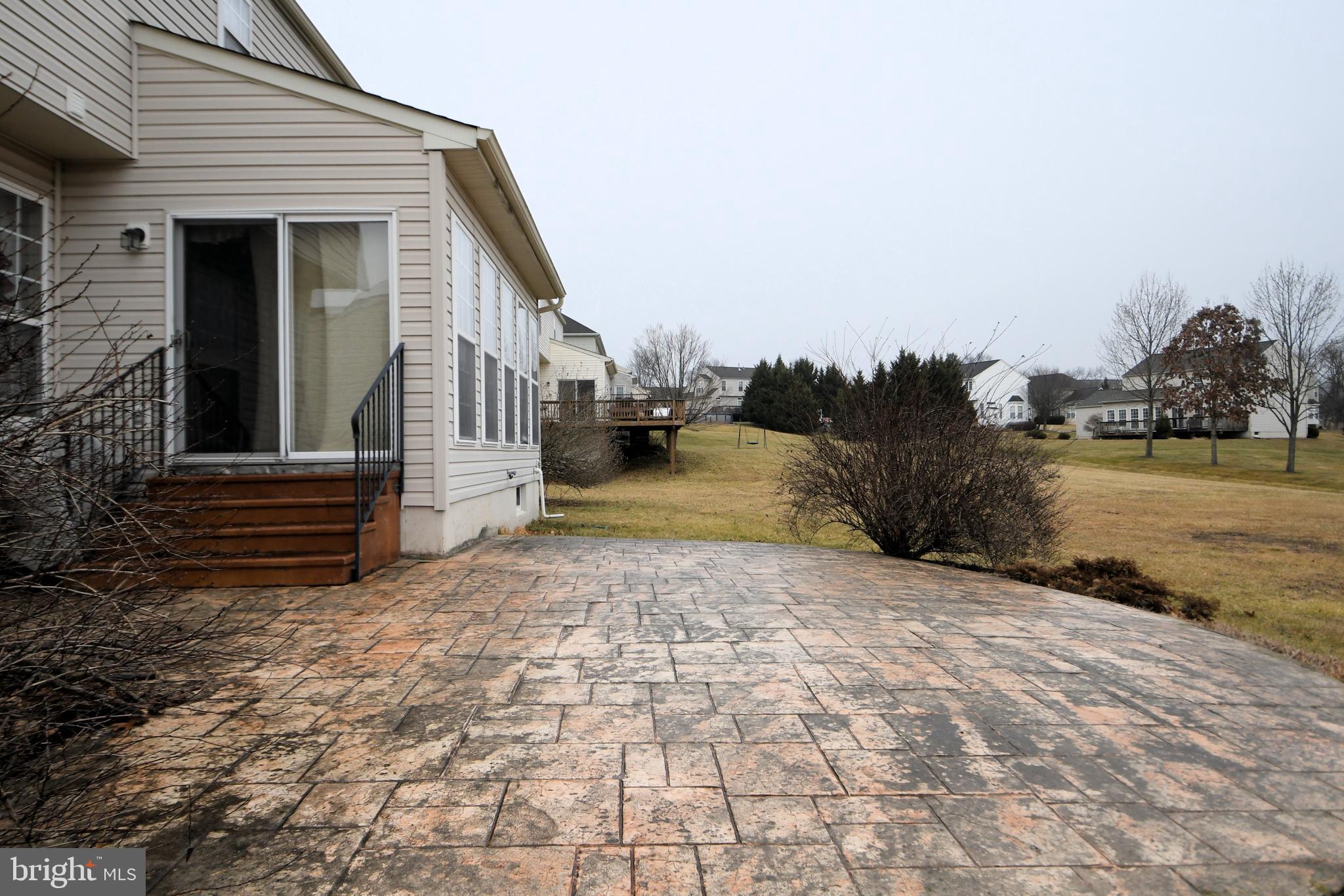 FAR HILLS FARM - Residential