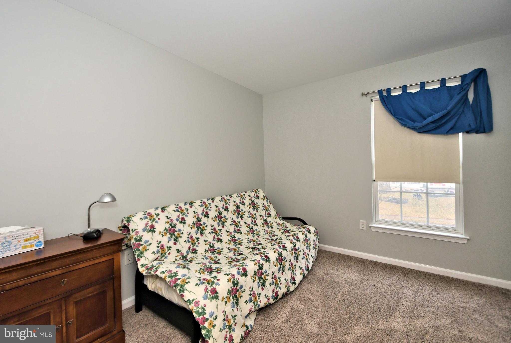 FAR HILLS FARM - Residential