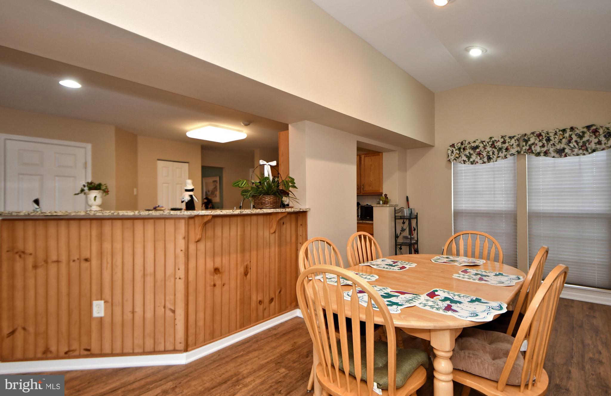 FAR HILLS FARM - Residential