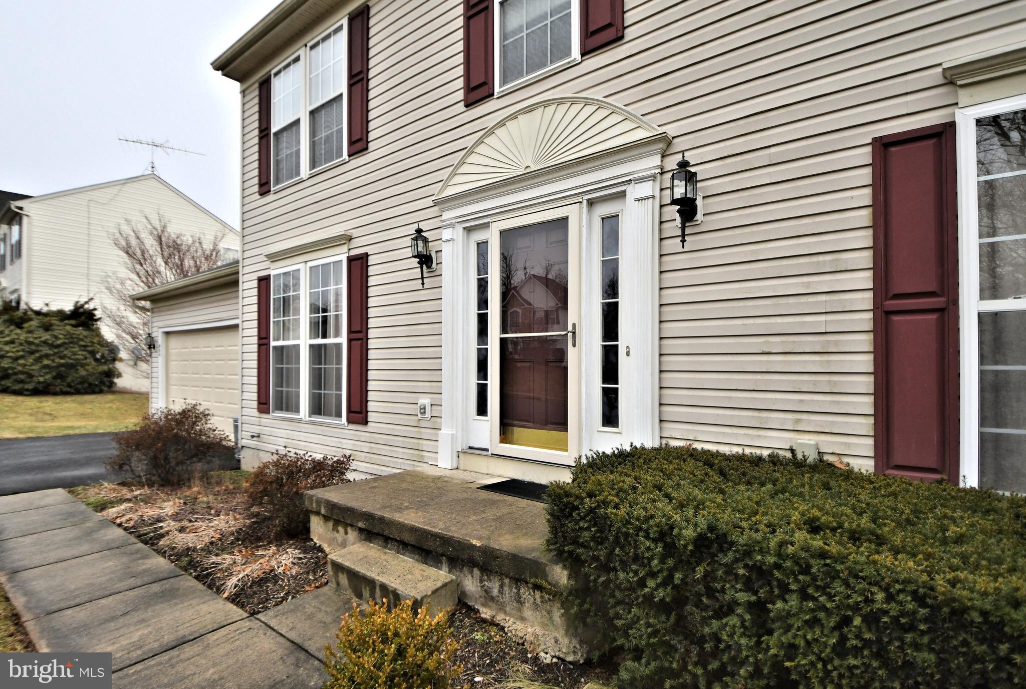 FAR HILLS FARM - Residential