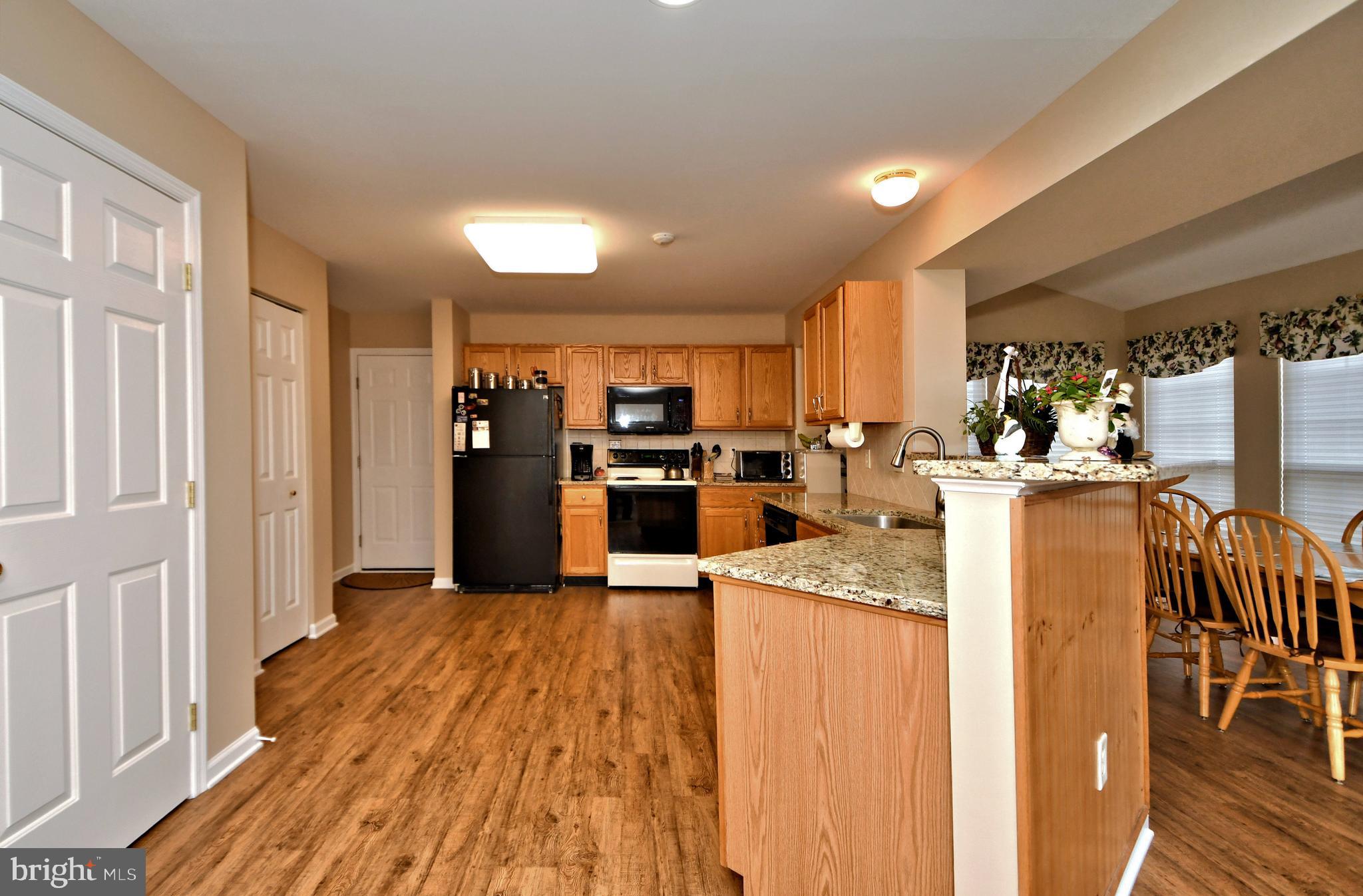 FAR HILLS FARM - Residential
